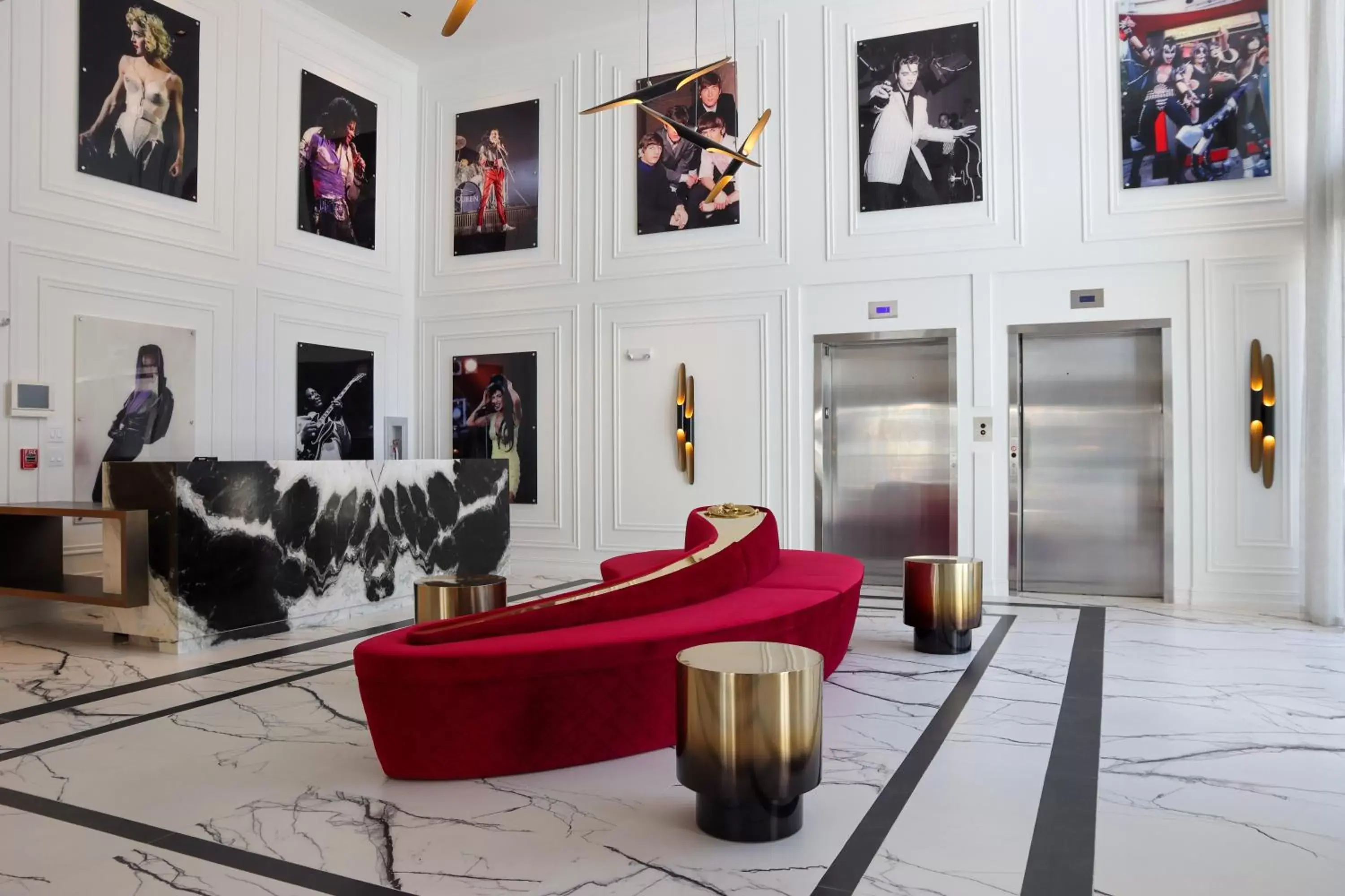 Lobby or reception in Uma House by Yurbban South Beach