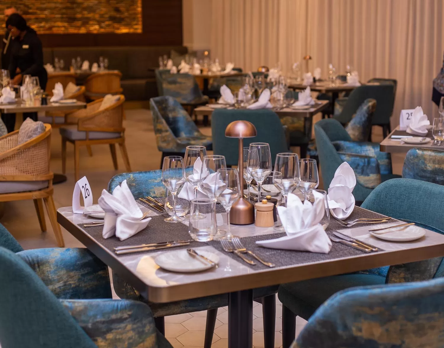 Restaurant/places to eat in Mövenpick Ambassador Hotel Accra