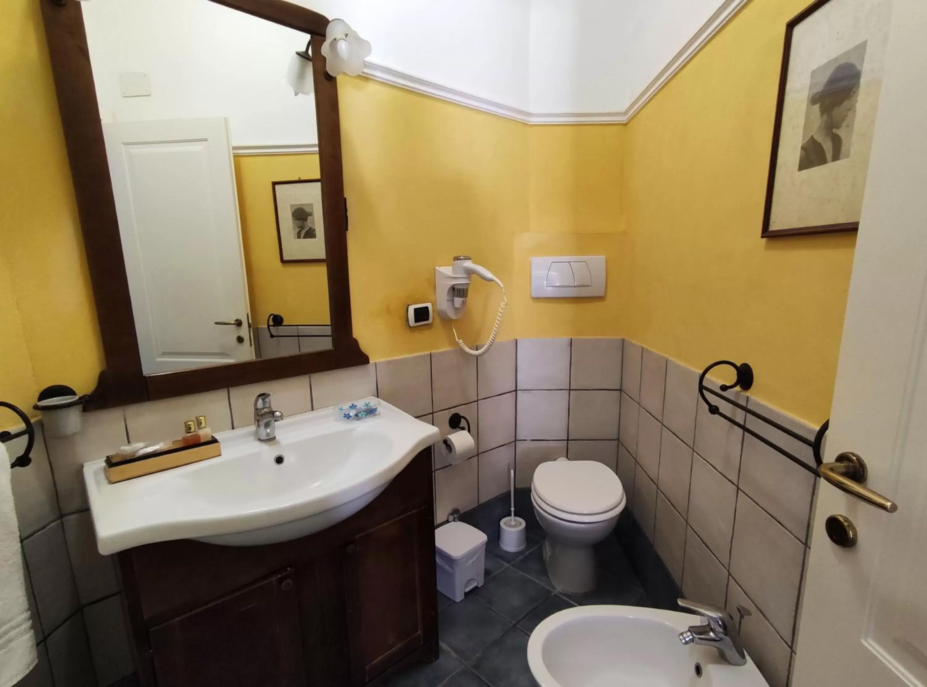 Bathroom in La Rosa Sul Mare