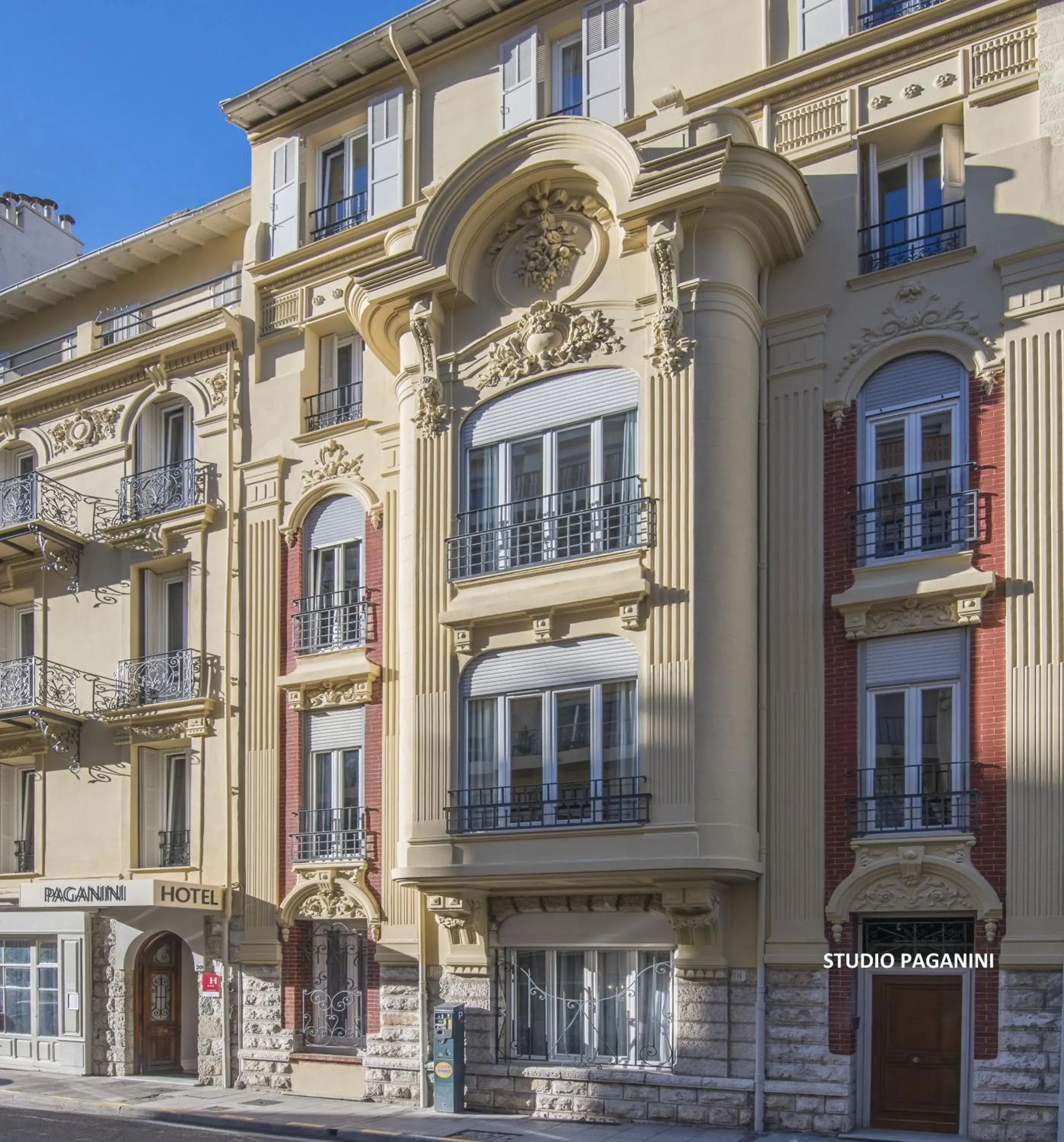 Facade/entrance, Property Building in HOTEL PAGANINI