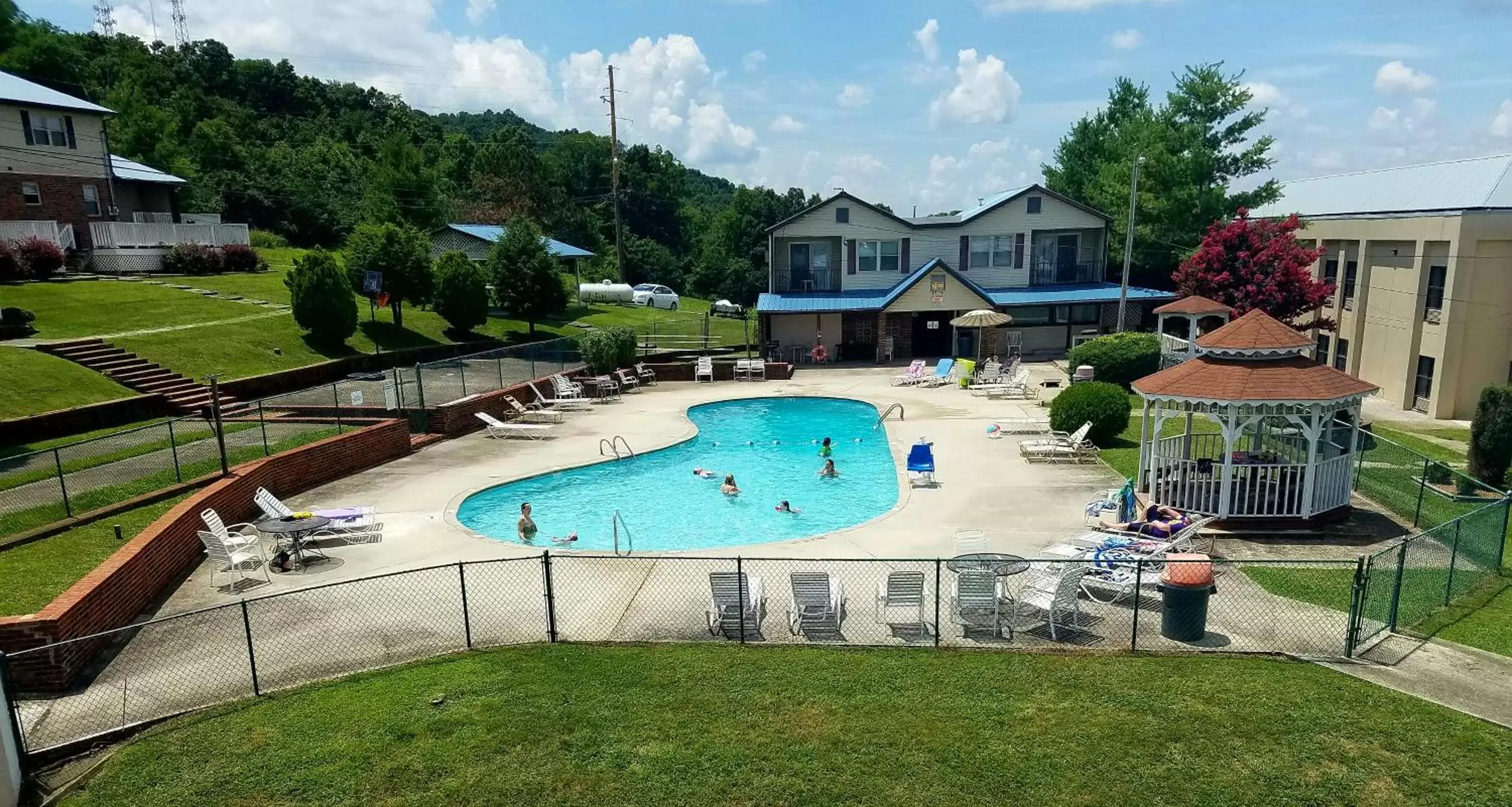 Bird's eye view, Pool View in Baymont by Wyndham Cookeville