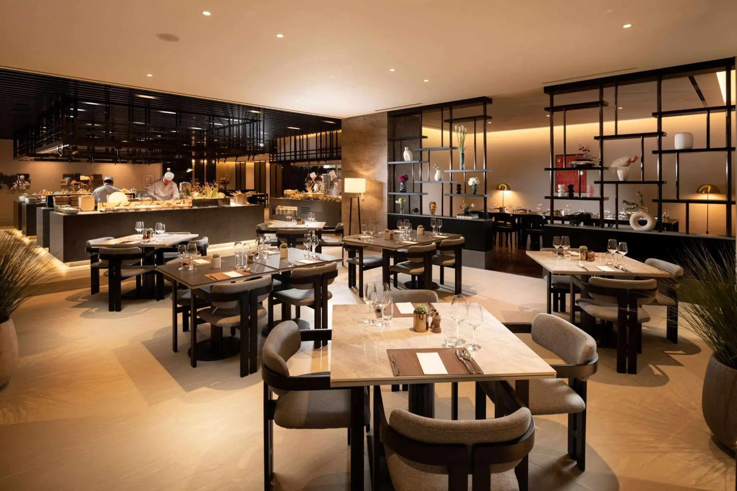 Restaurant/Places to Eat in DoubleTree By Hilton Seoul Pangyo Residences