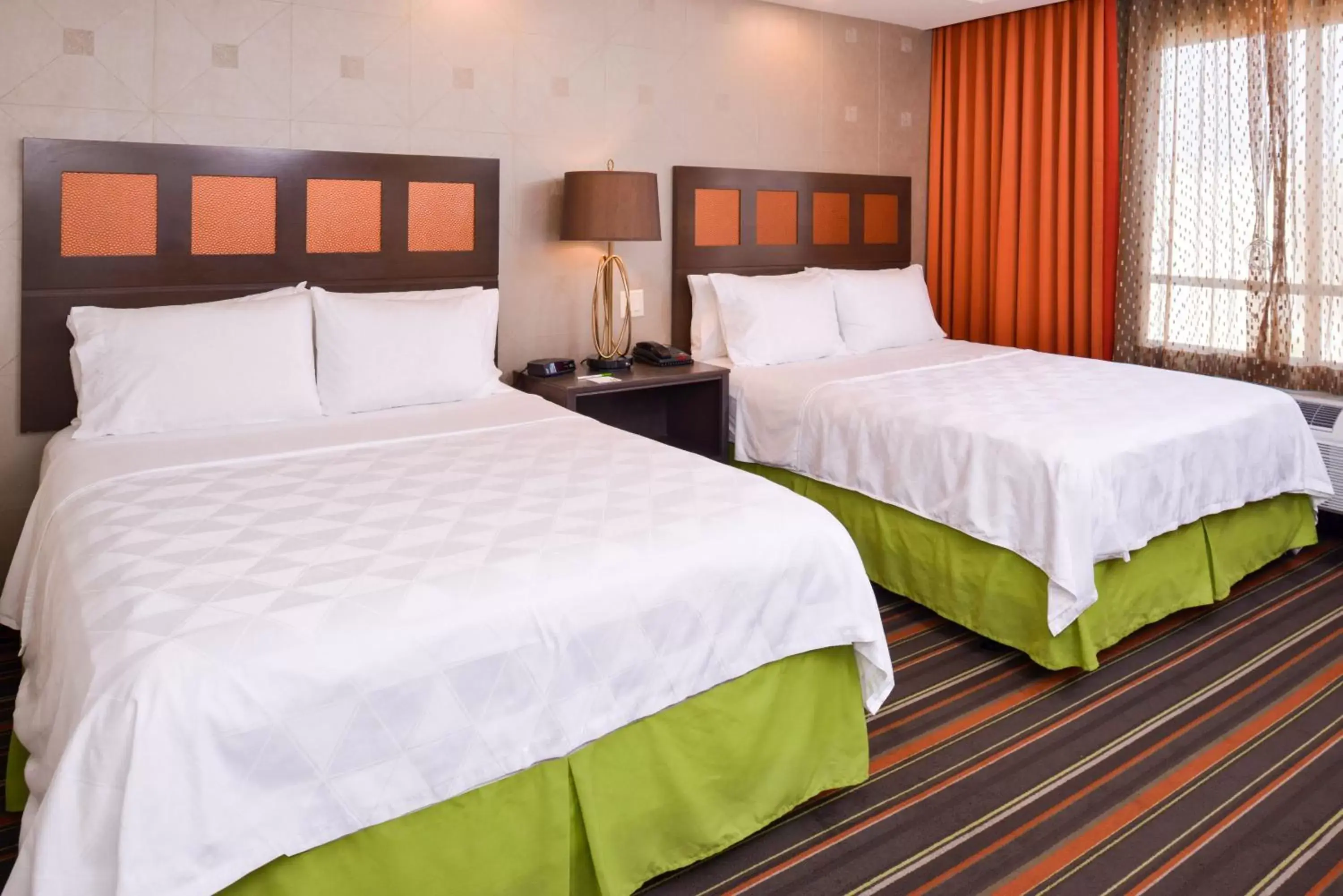 Photo of the whole room, Bed in The Holiday Inn Amarillo West Medical Center, an IHG Hotel