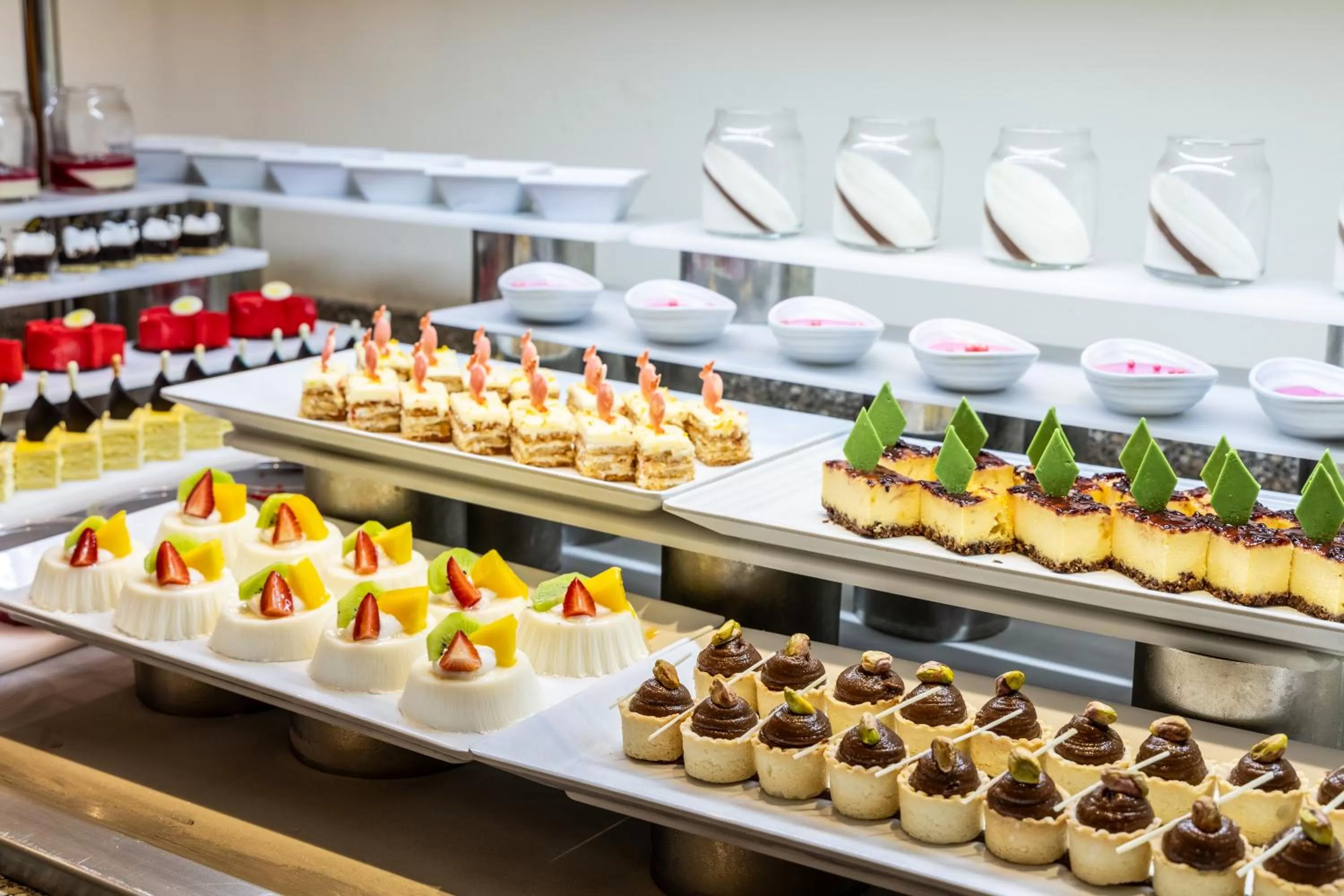 Food in Fort Arabesque Resort, Spa & Villas