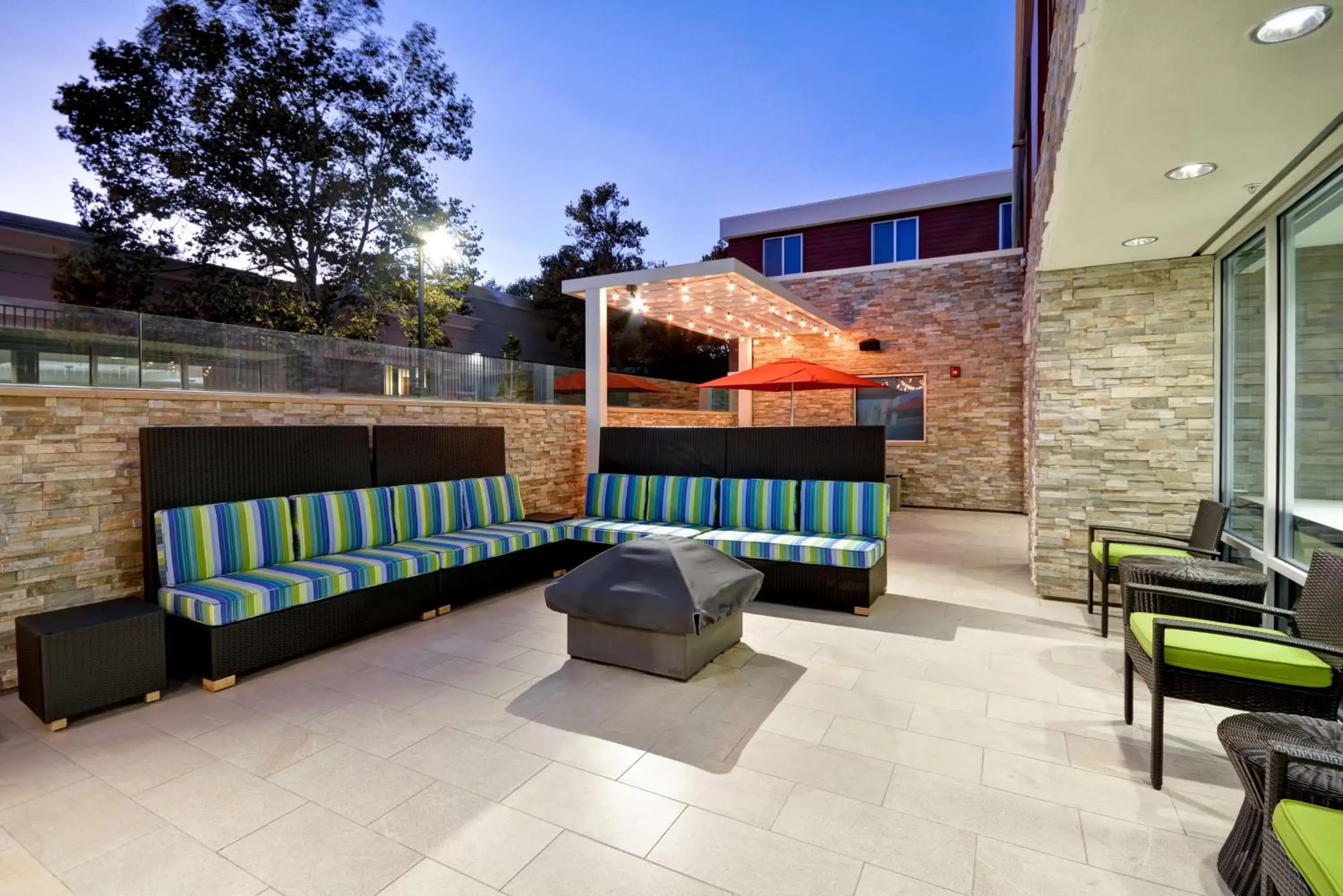 Patio in Home2 Suites By Hilton Livermore