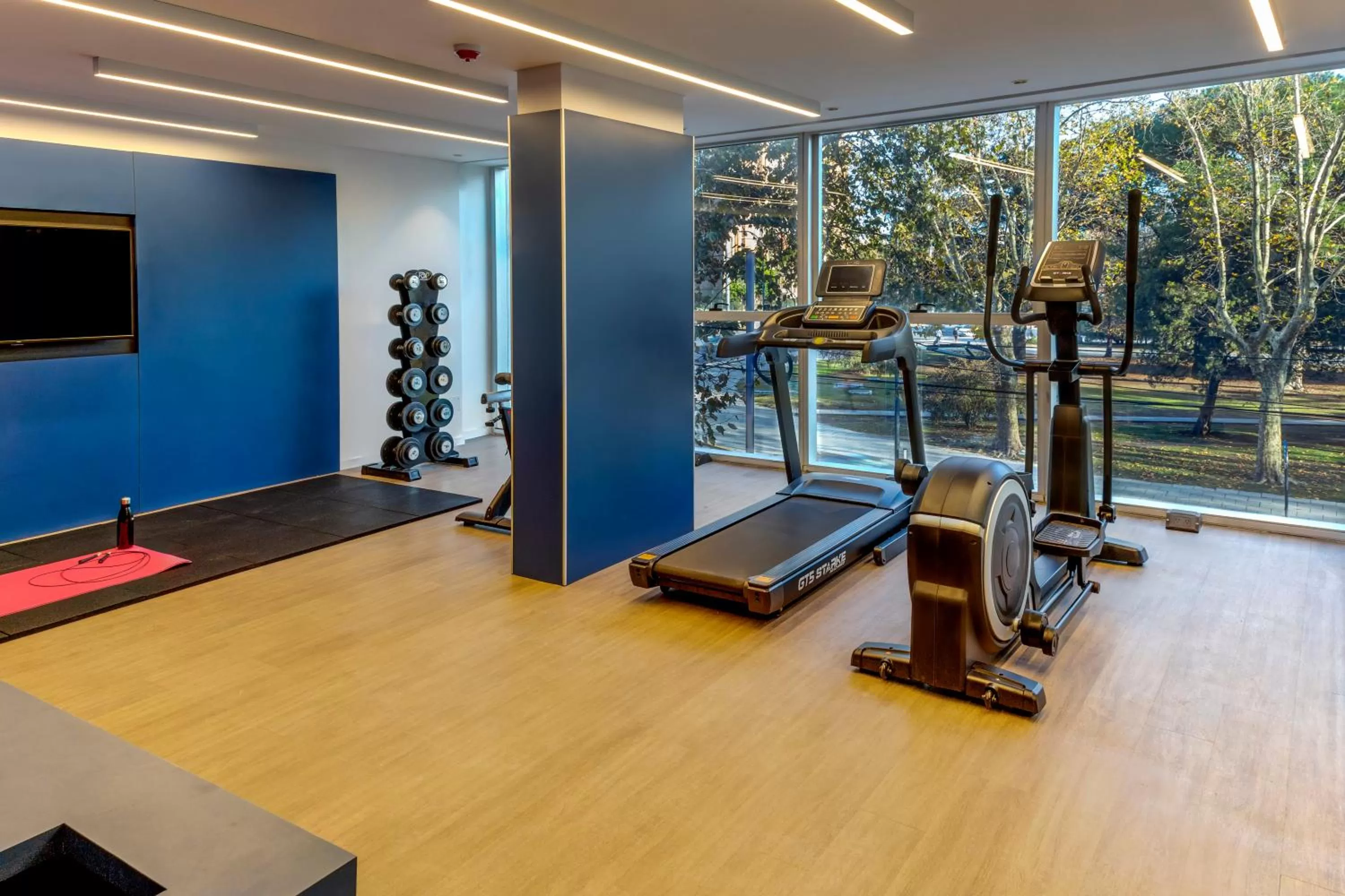 Fitness centre/facilities in Dazzler by Wyndham La Plata