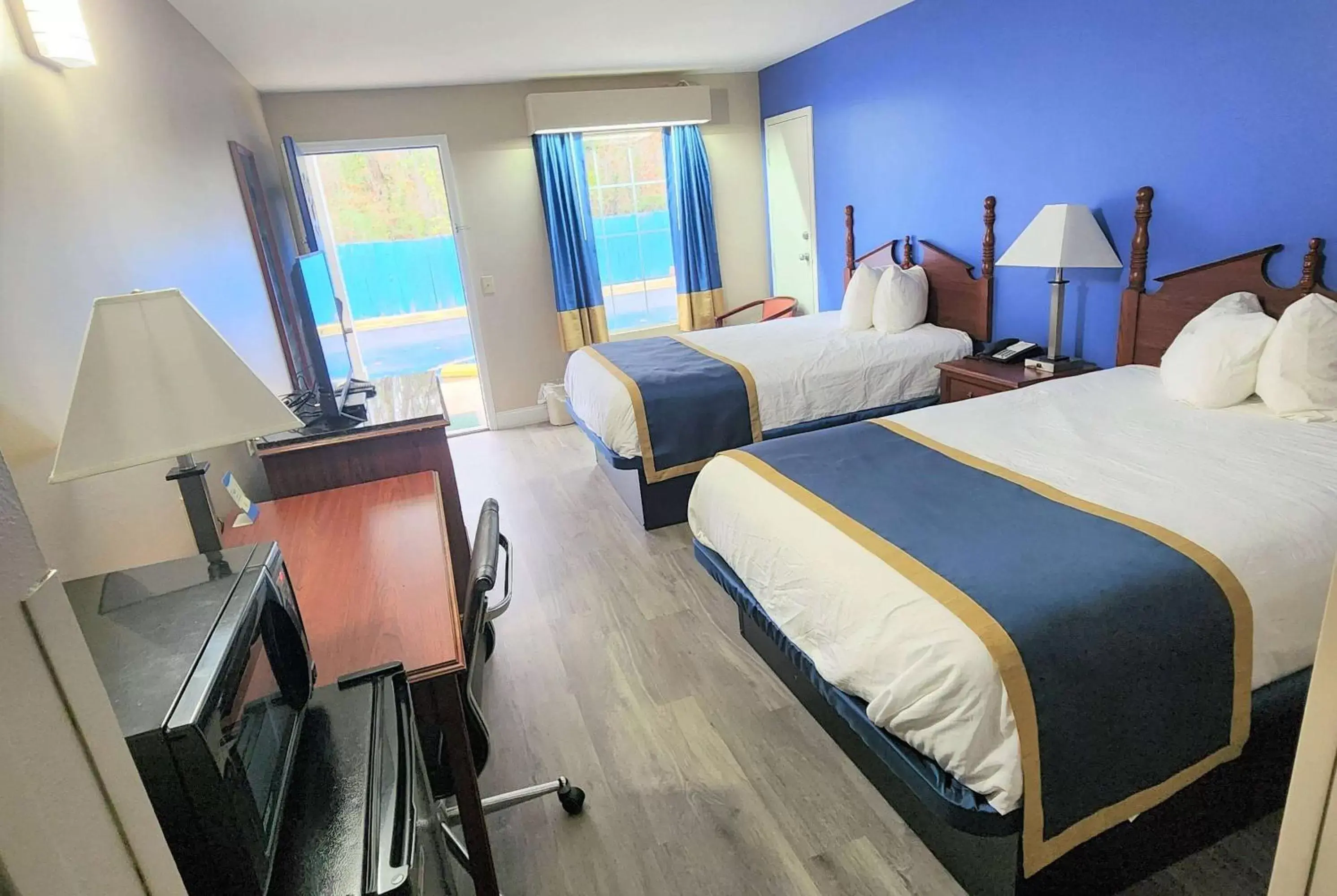 Photo of the whole room, Bed in Baymont by Wyndham Eufaula Photo of the whole room, Bed in Baymont by Wyndham Eufaula