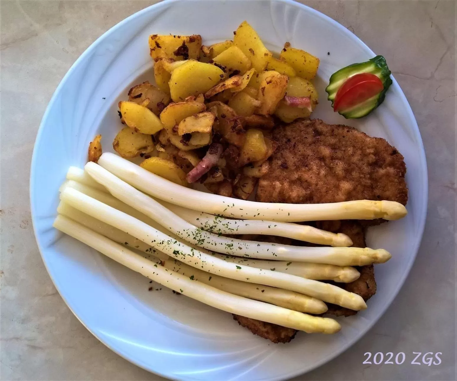 Food and drinks in Hotel-Restaurant Zum Goldenen Stern