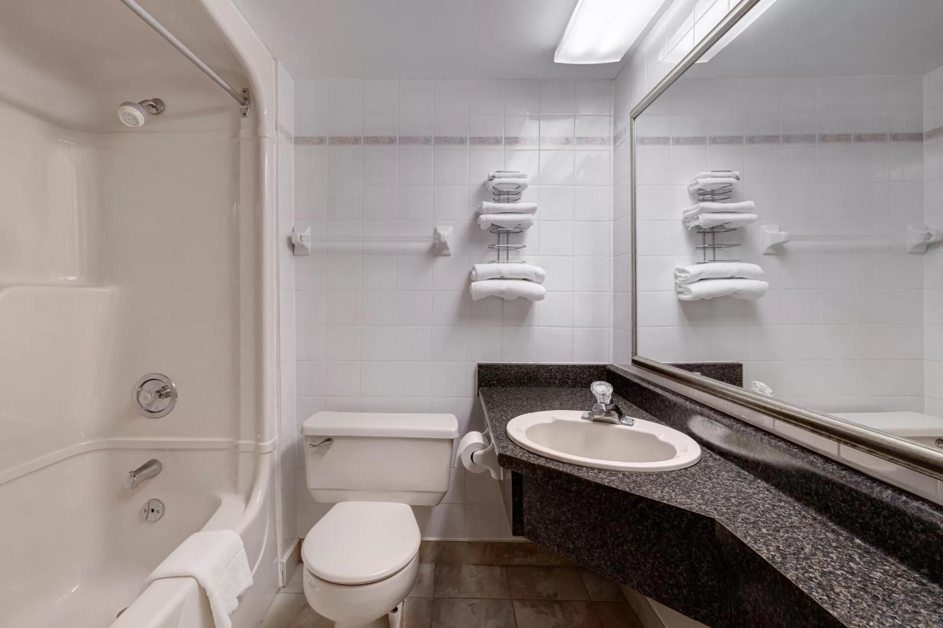 Bathroom in Days Inn by Wyndham Niagara Falls Near The Falls