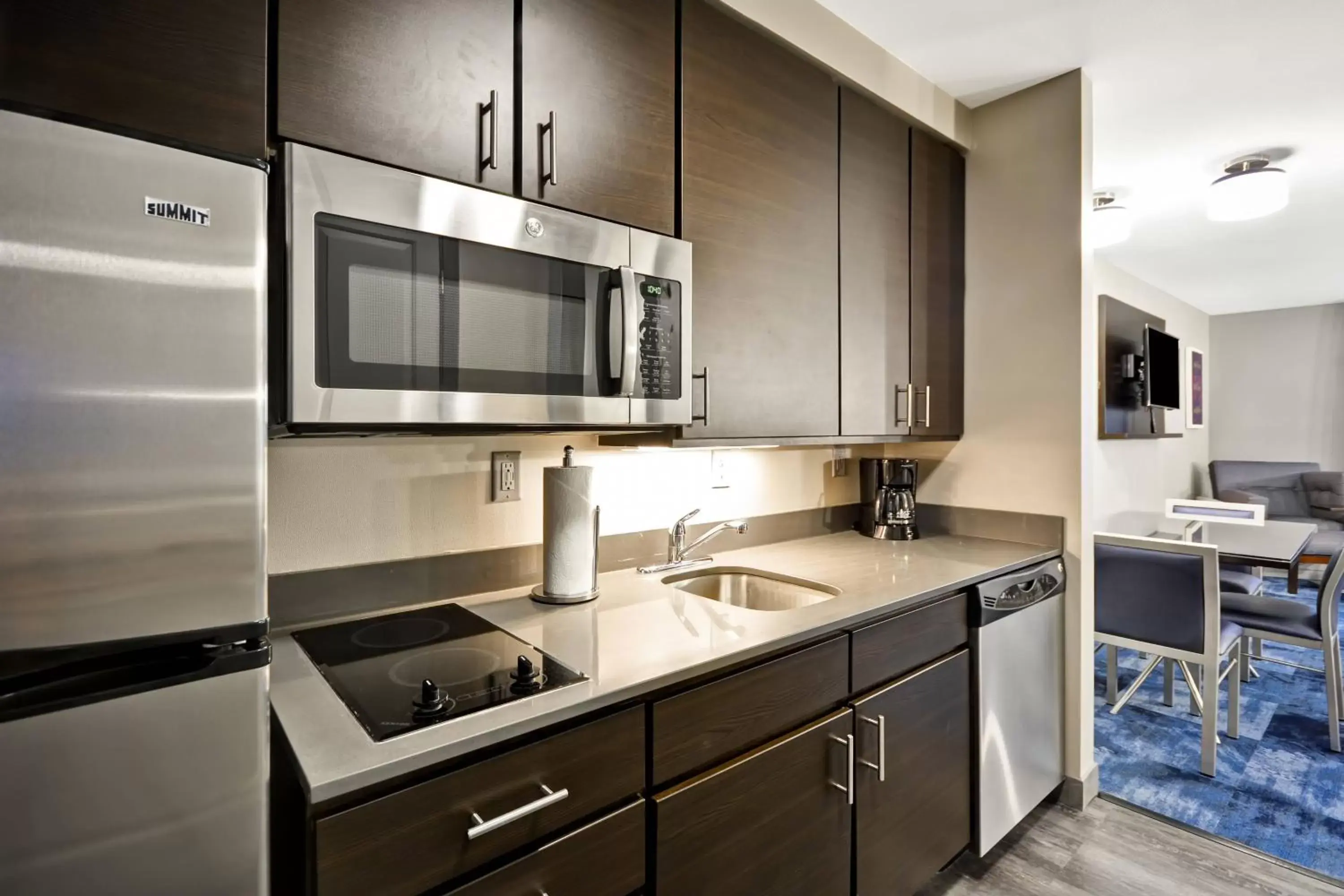 Kitchen or kitchenette, Kitchen/Kitchenette in TownePlace Suites by Marriott Dover Rockaway