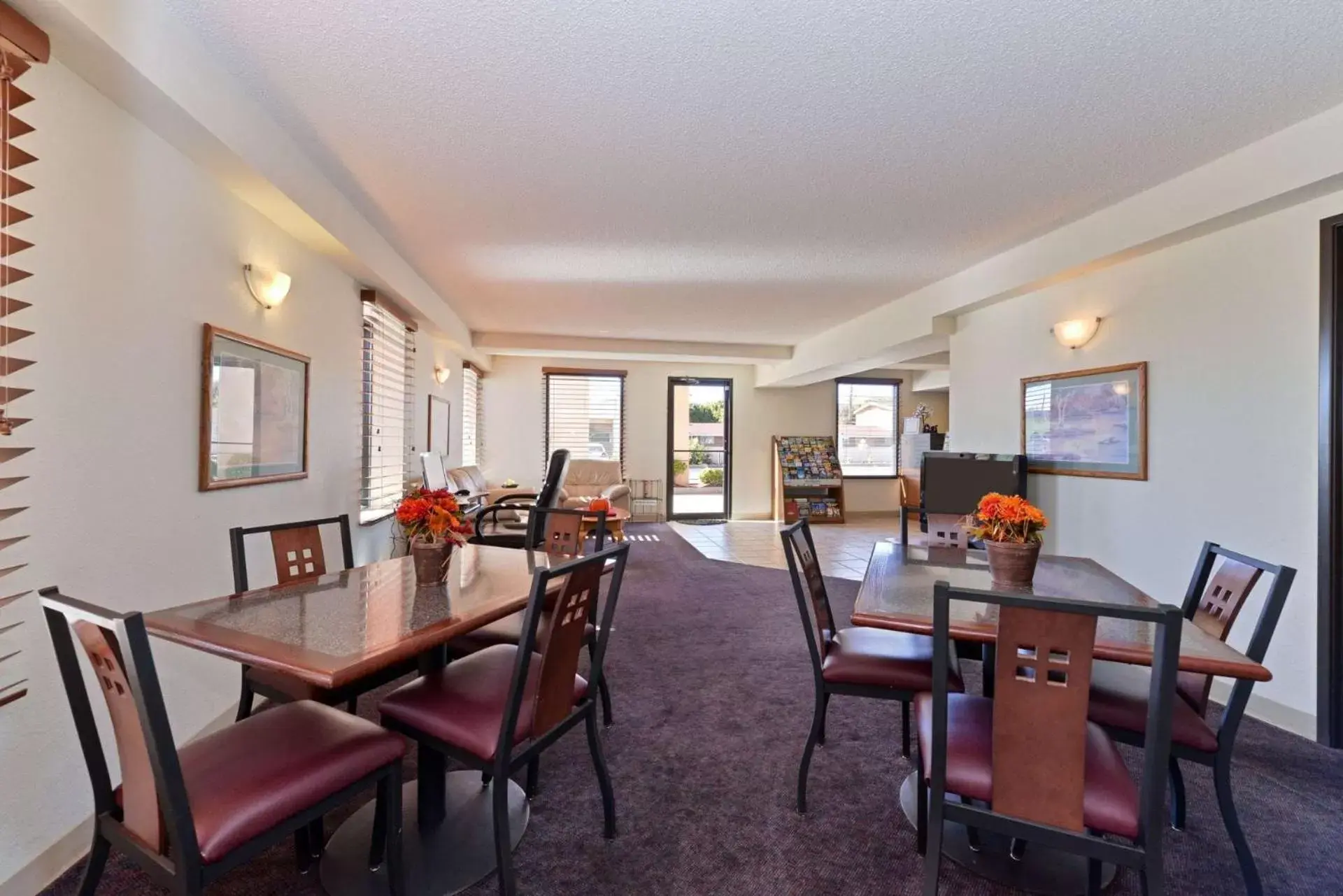 Executive Plus Inn and Suites Executive Plus Inn and Suites