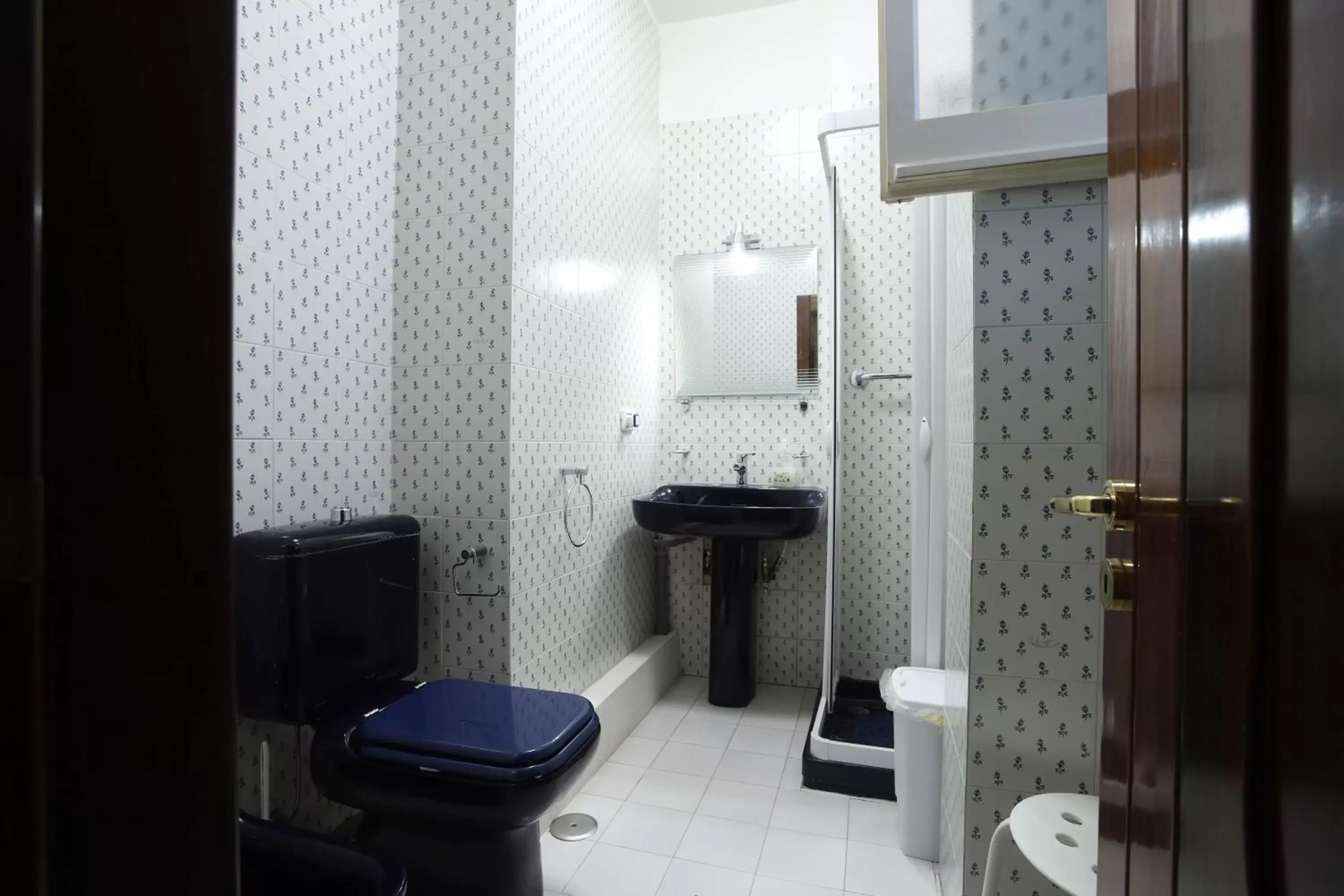 Bathroom in Clorinda's rooms