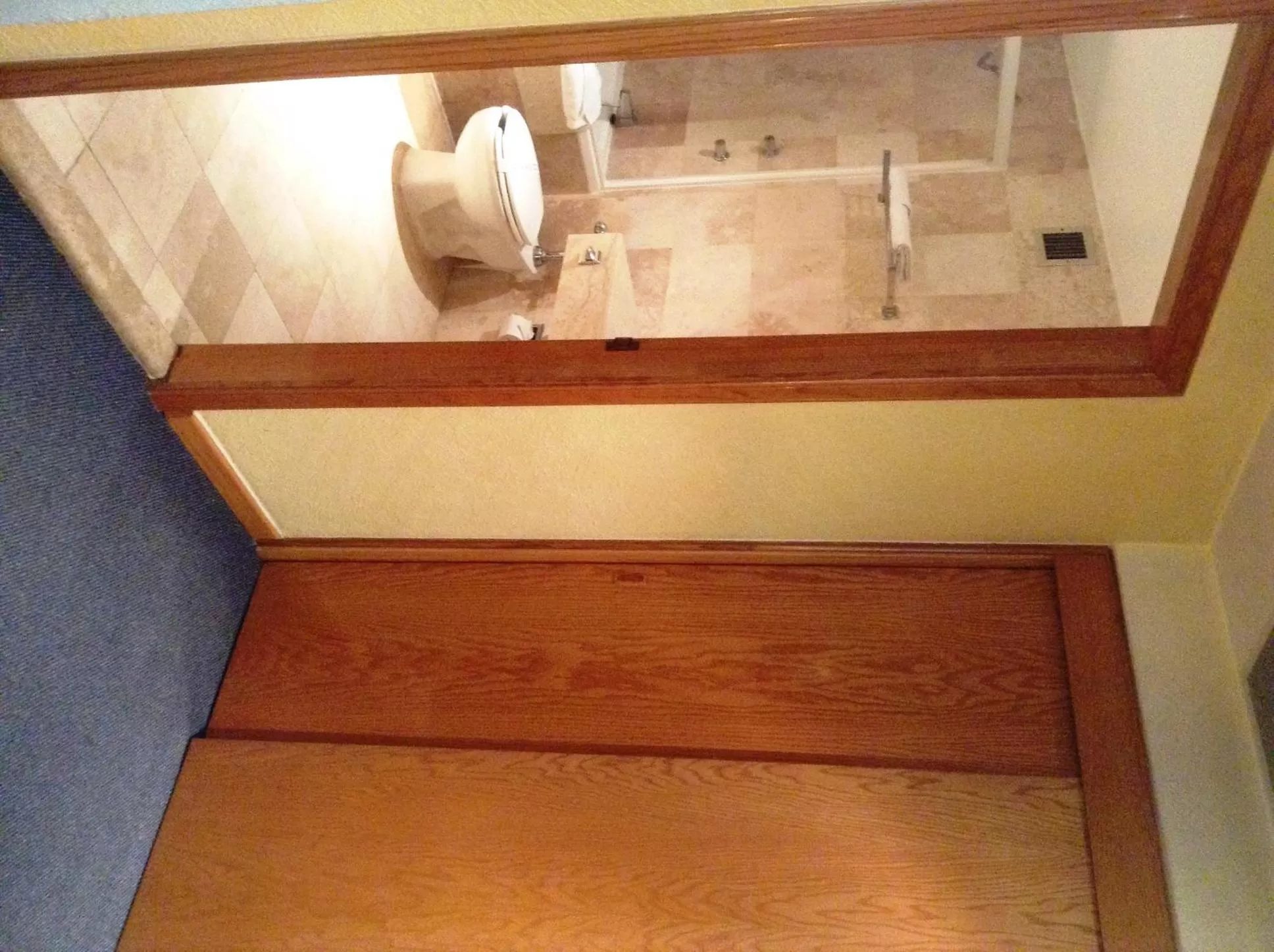 Bathroom in Hotel Sevilla