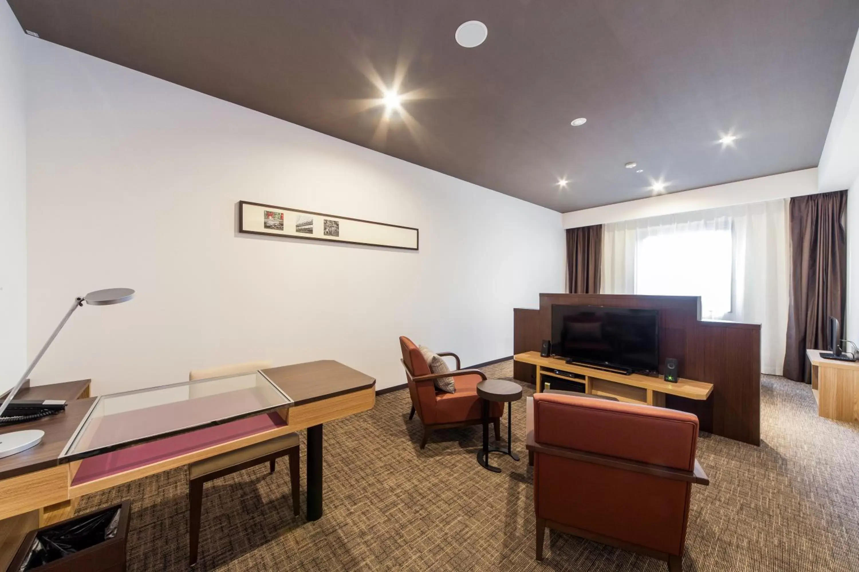 Photo of the whole room, TV/Entertainment Center in HOTEL MYSTAYS PREMIER Kanazawa