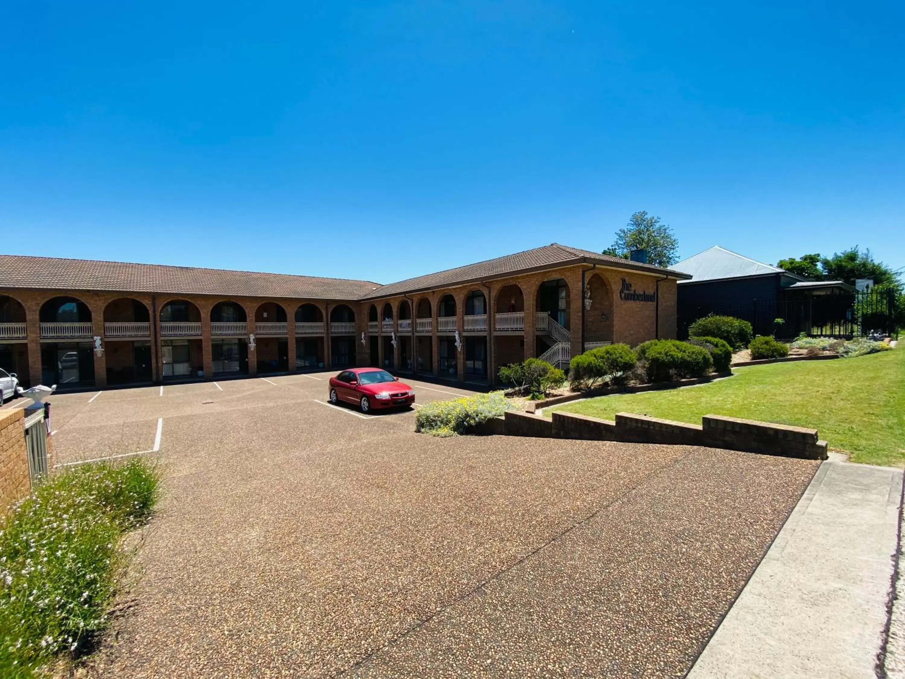 Property Building in Cumberland Motor Inn