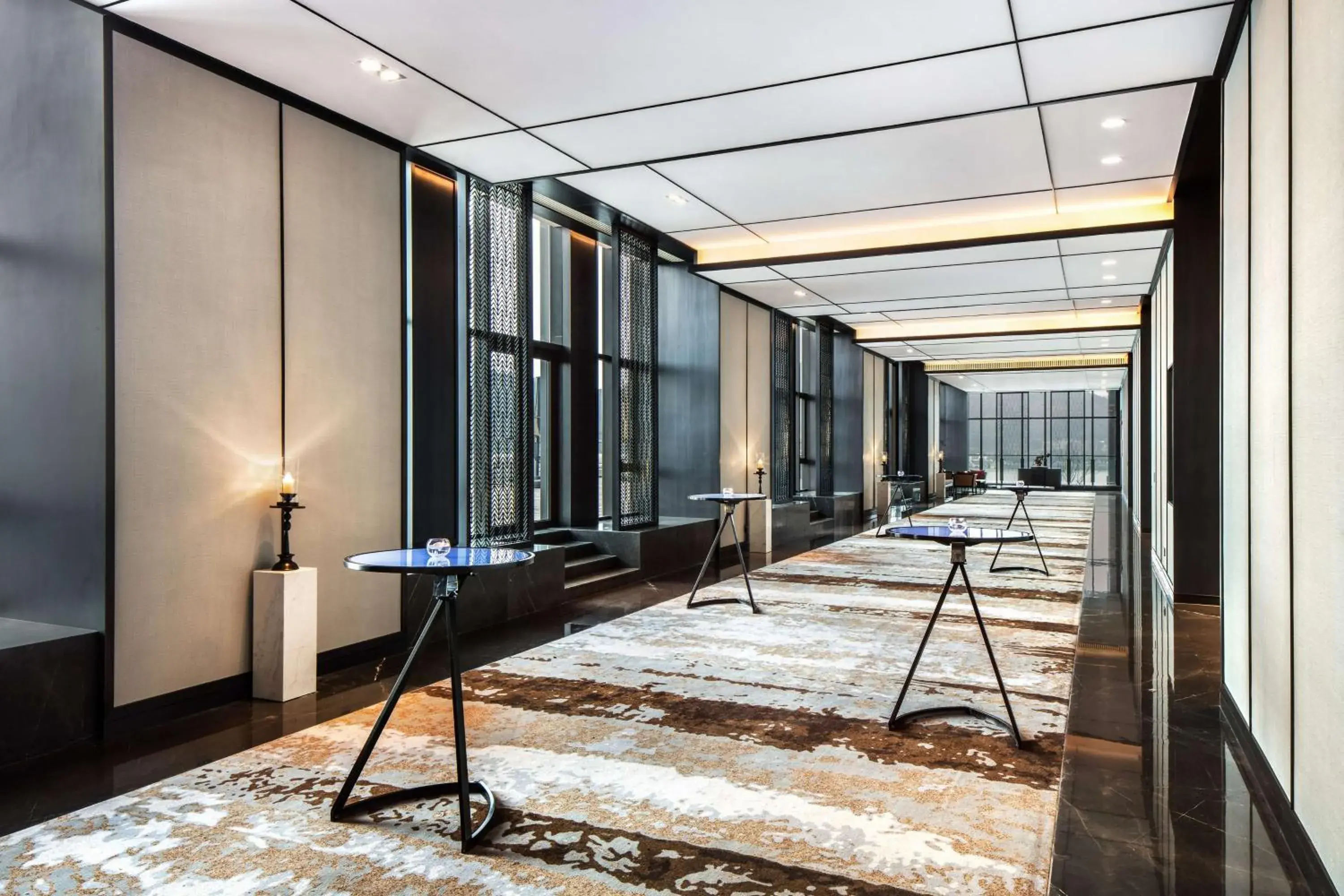 Meeting/conference room in Hilton Ningbo Dongqian Lake