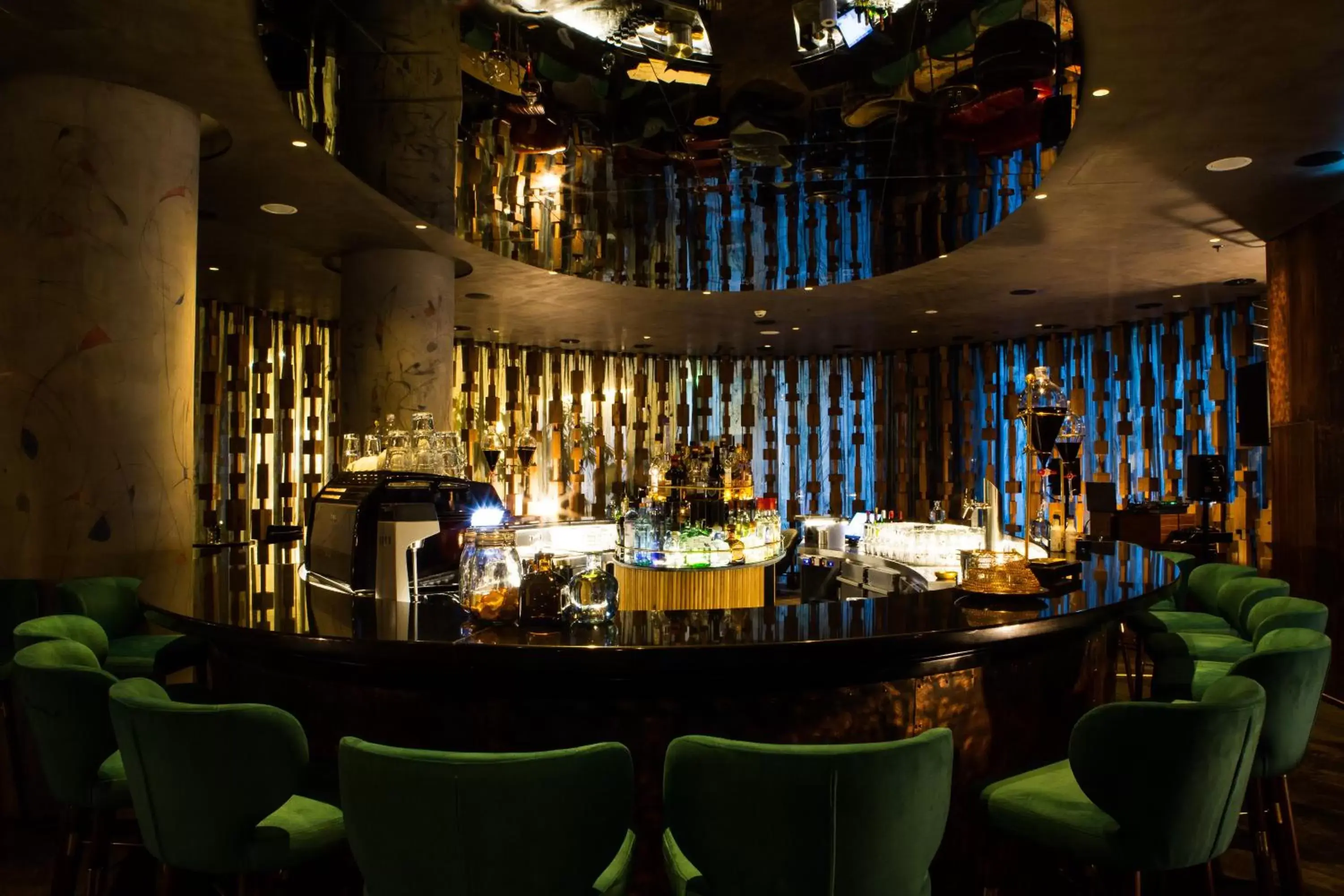 Lounge or bar, Lounge/Bar in Crowne Plaza Berlin - Potsdamer Platz, an IHG Hotel