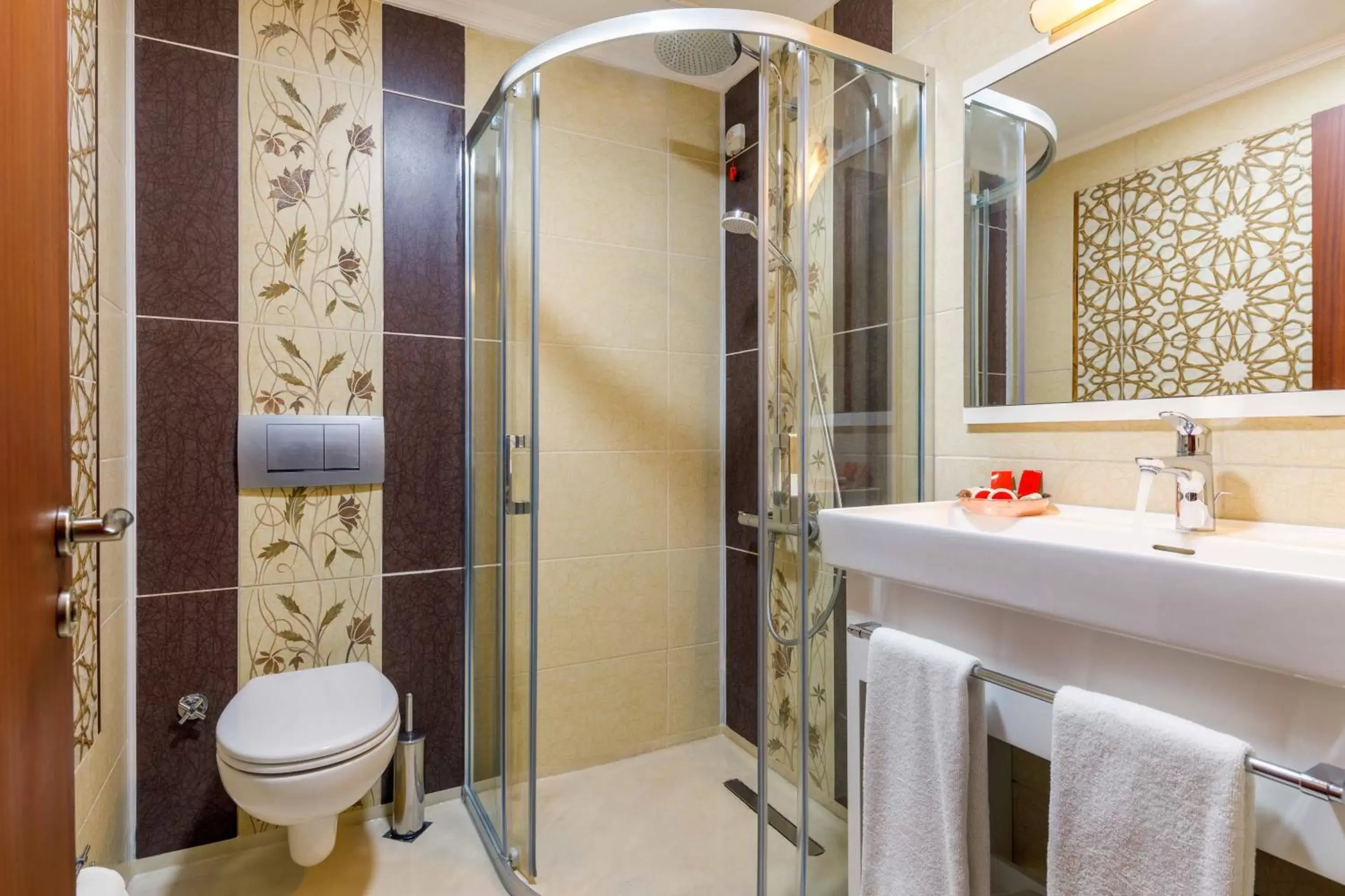 Bathroom in Rast Hotel Sultanahmet