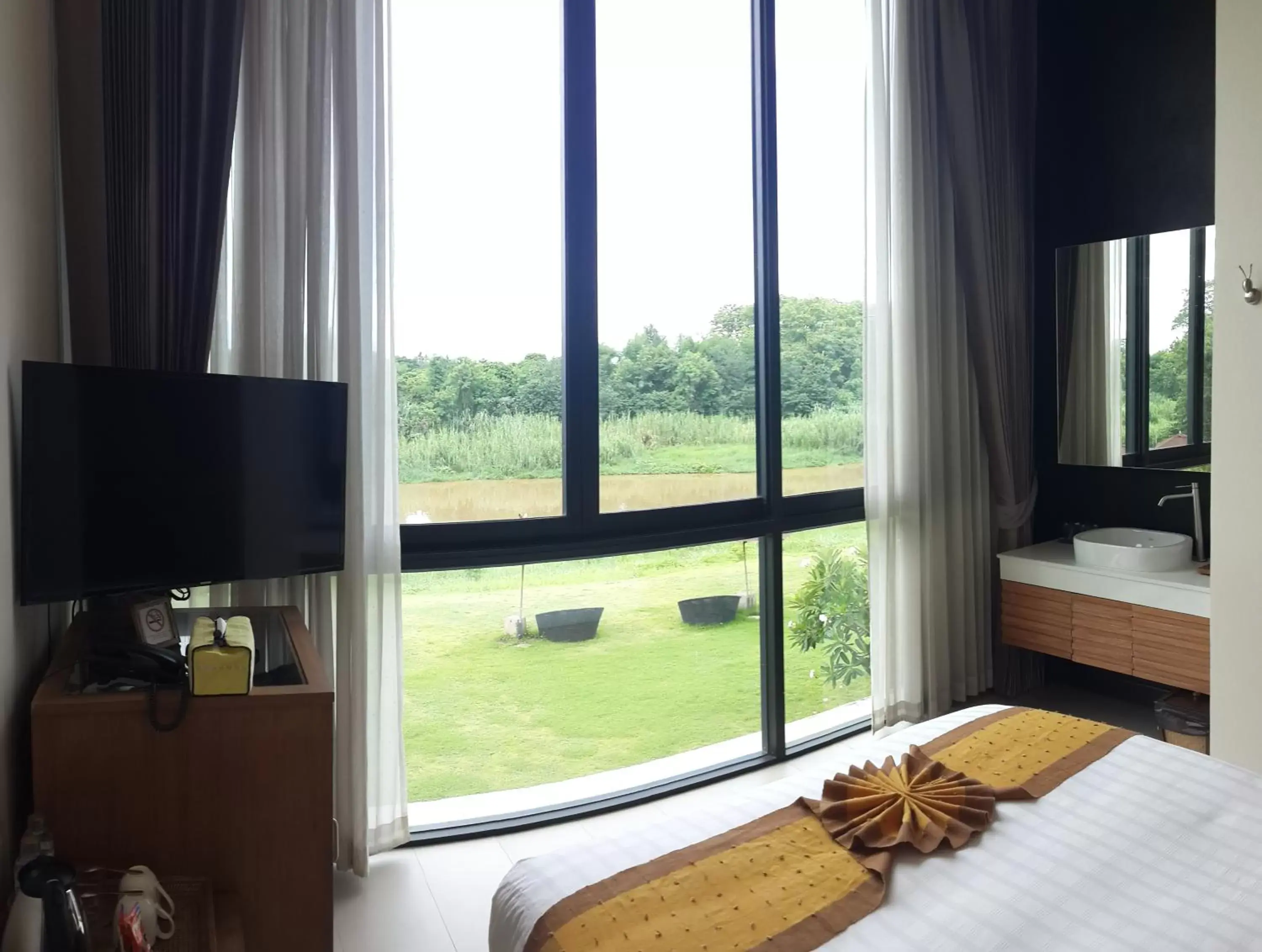 River view in Zensala Riverpark Resort-SHA Extra Plus