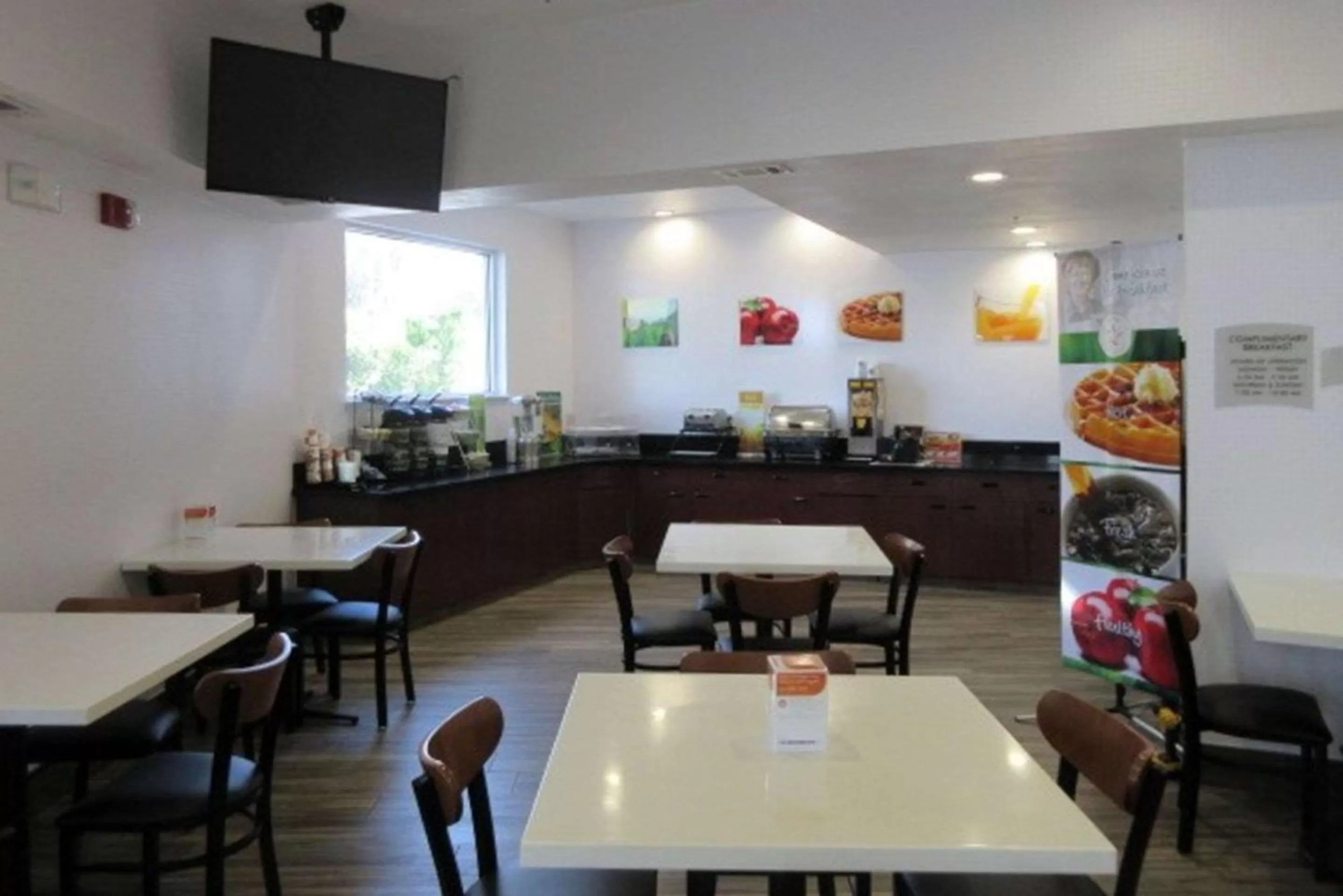 Restaurant/places to eat in Quality Inn & Suites Fresno Northwest