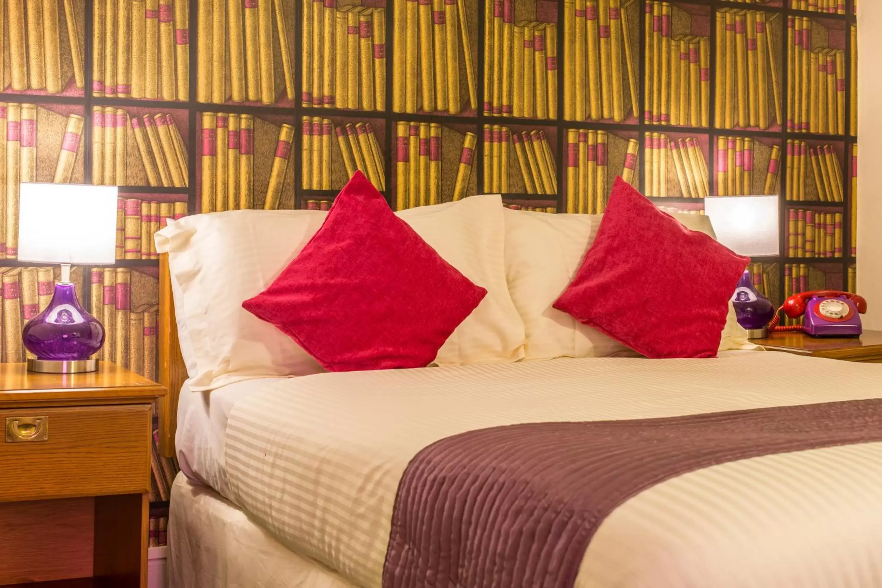 Bedroom, Bed in Flackley Ash Hotel & Restaurant