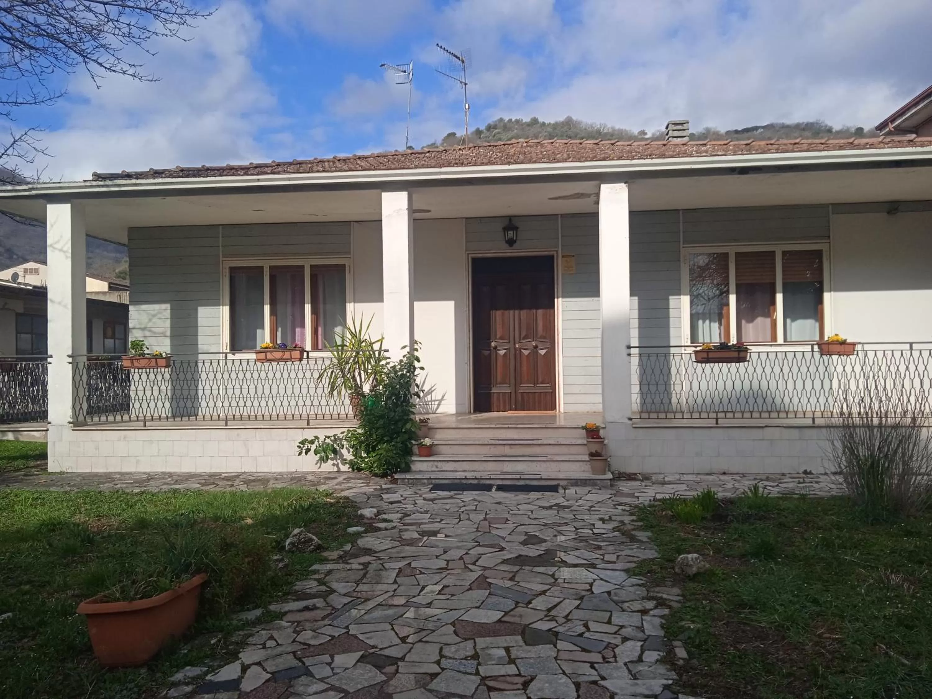 Property Building in VILLA ESMERALDA