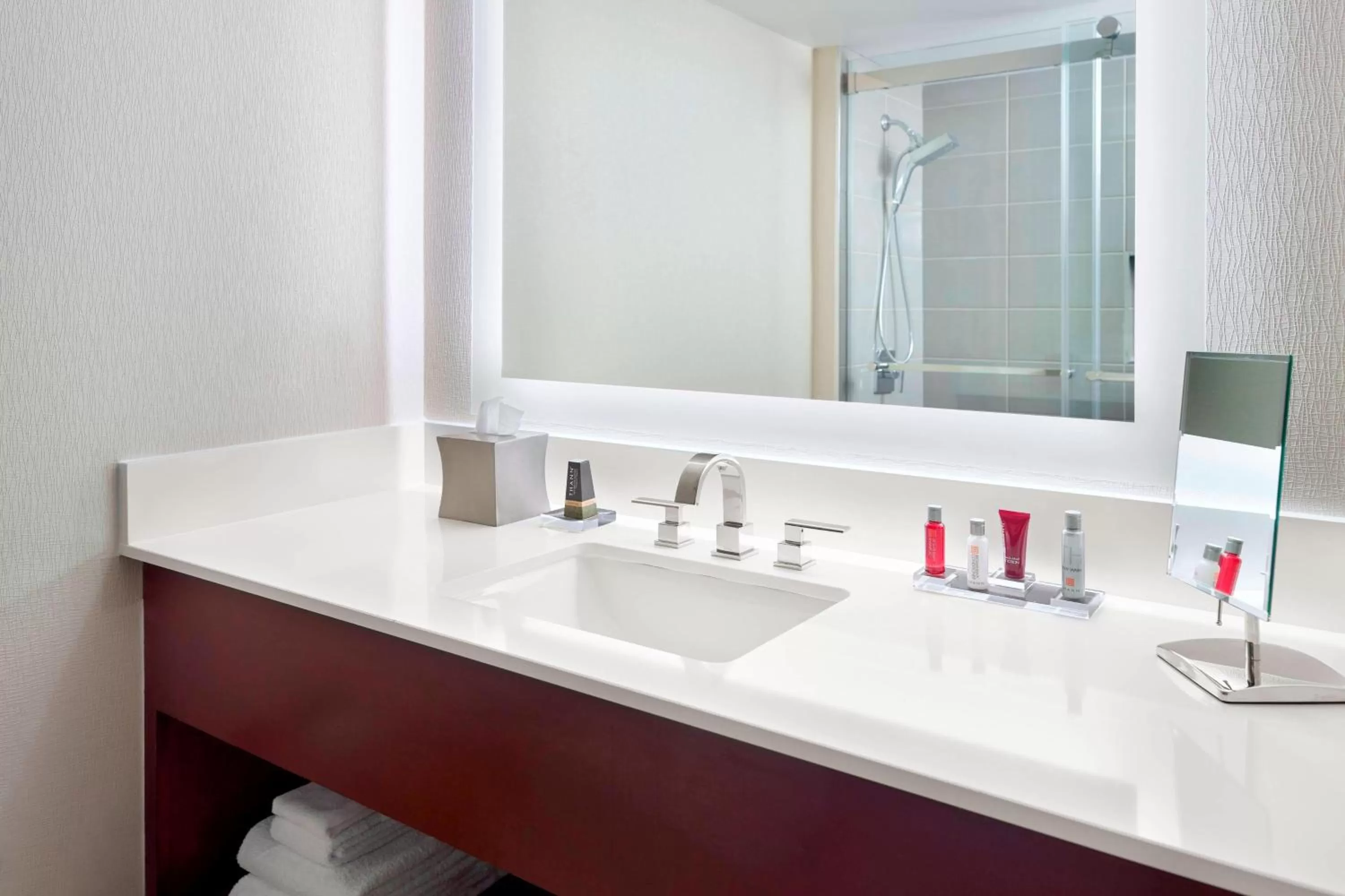 Bathroom in Augusta Marriott at the Convention Center