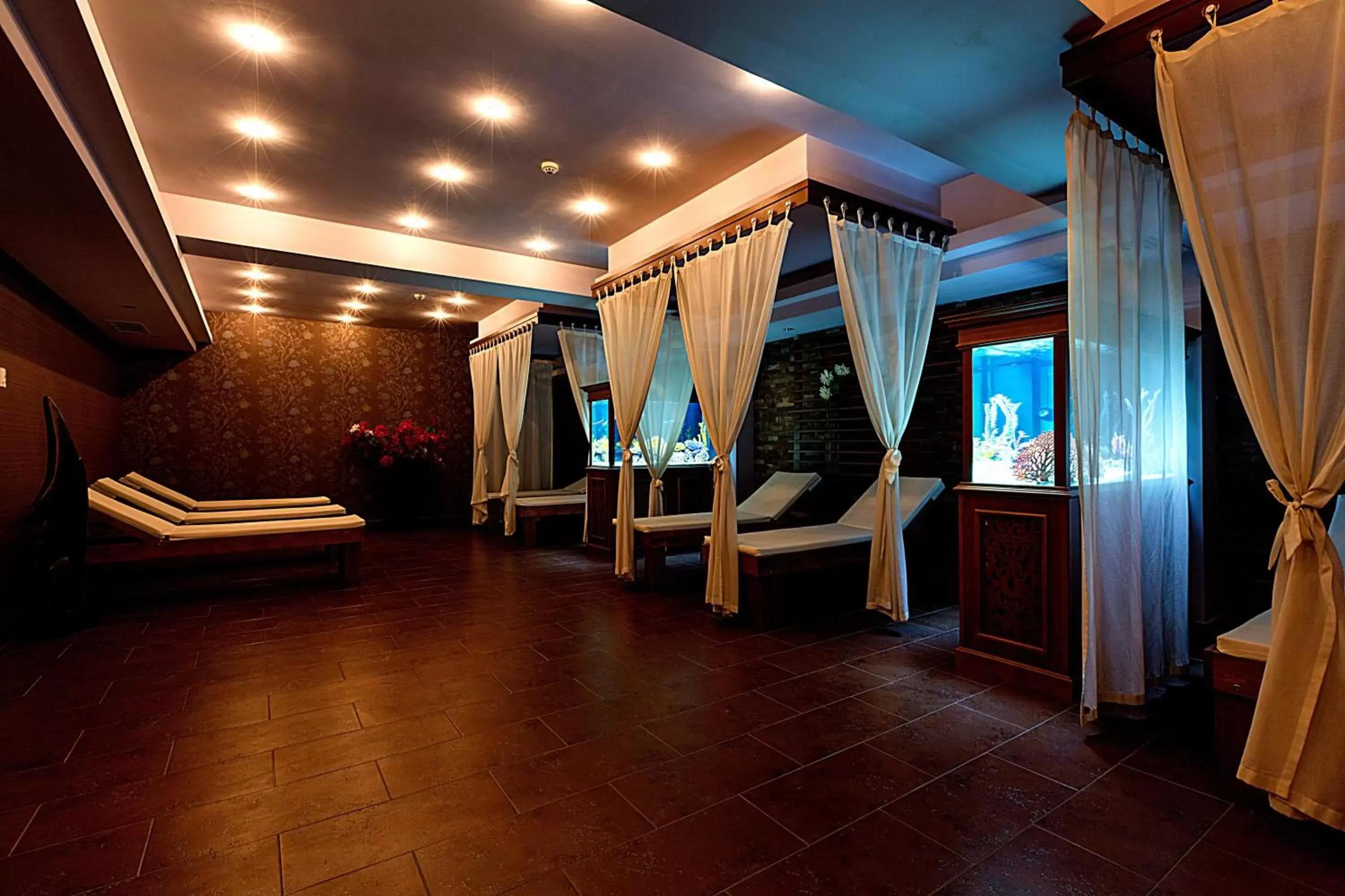 Massage in Primoretz Grand Hotel & Spa