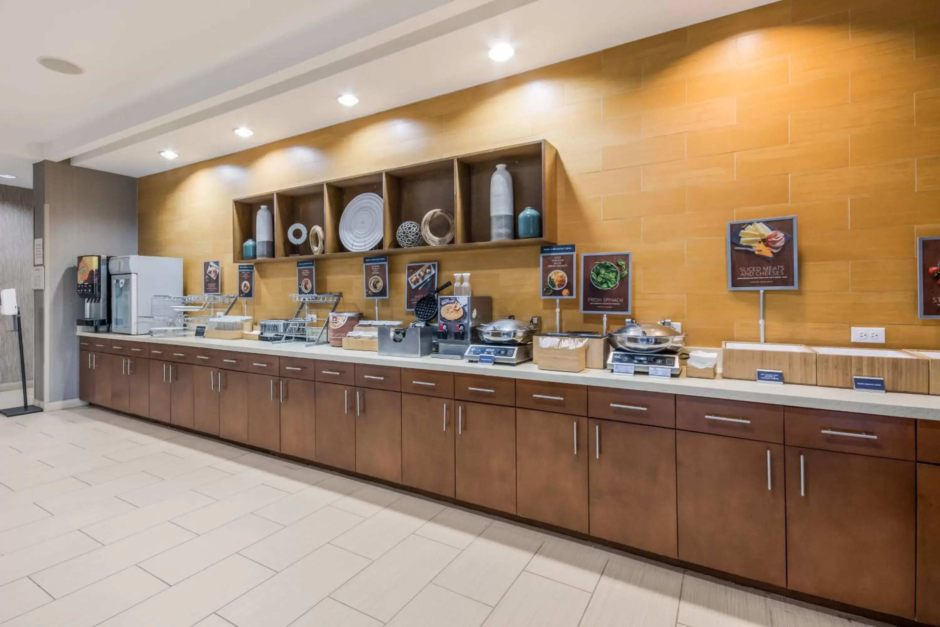 Breakfast, Restaurant/Places to Eat in SpringHill Suites by Marriott Enid