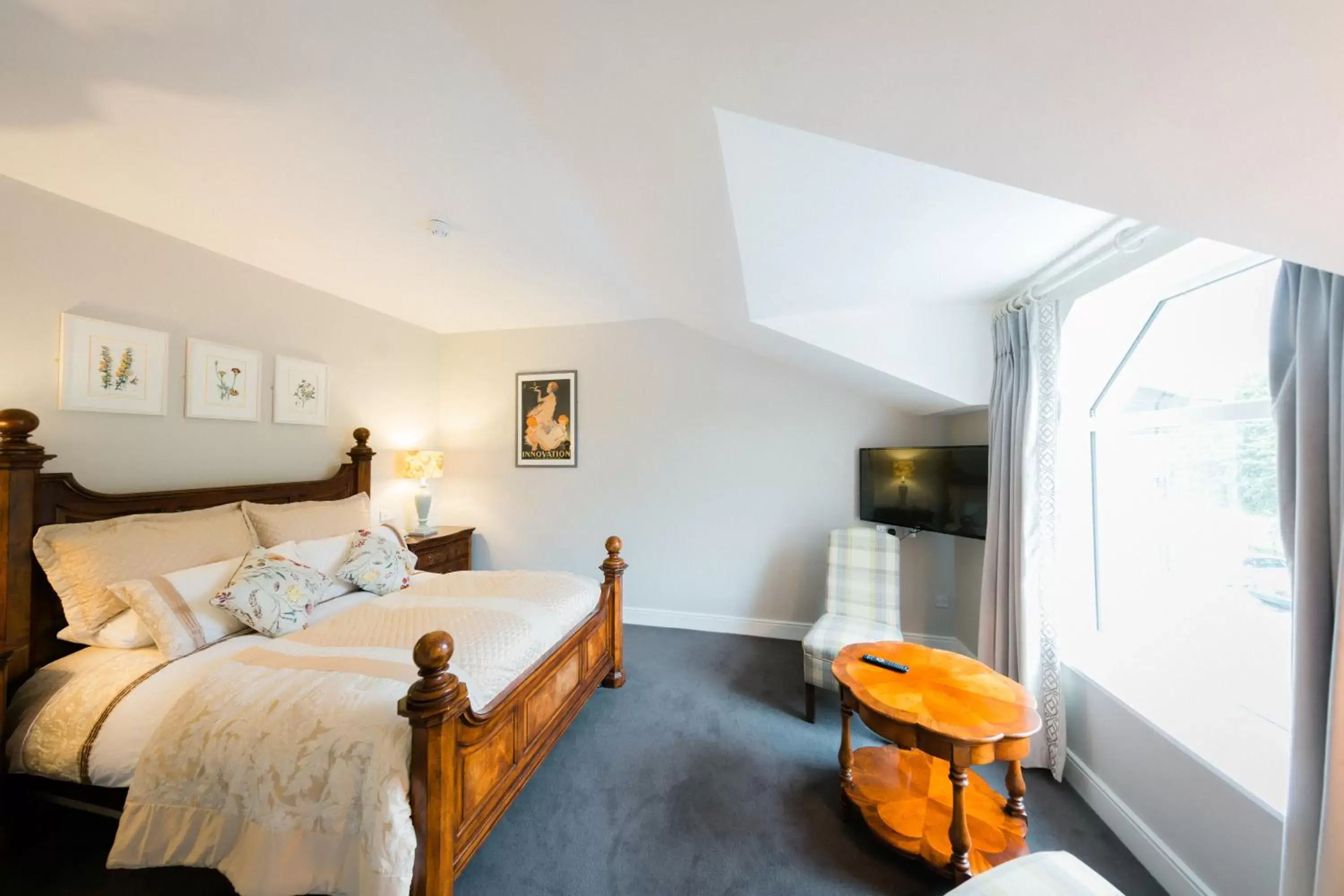 Bedroom in The Abbeyleix Manor Hotel