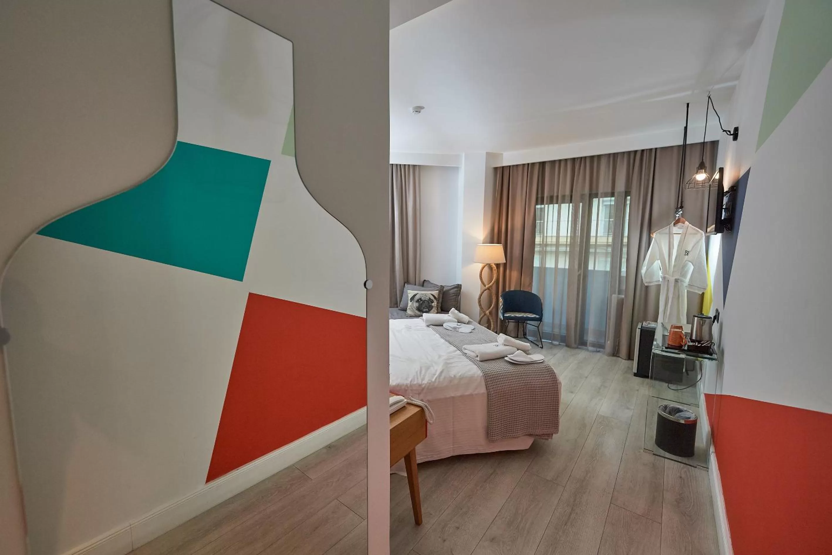 Bed in Blue Bottle Boutique Hotel