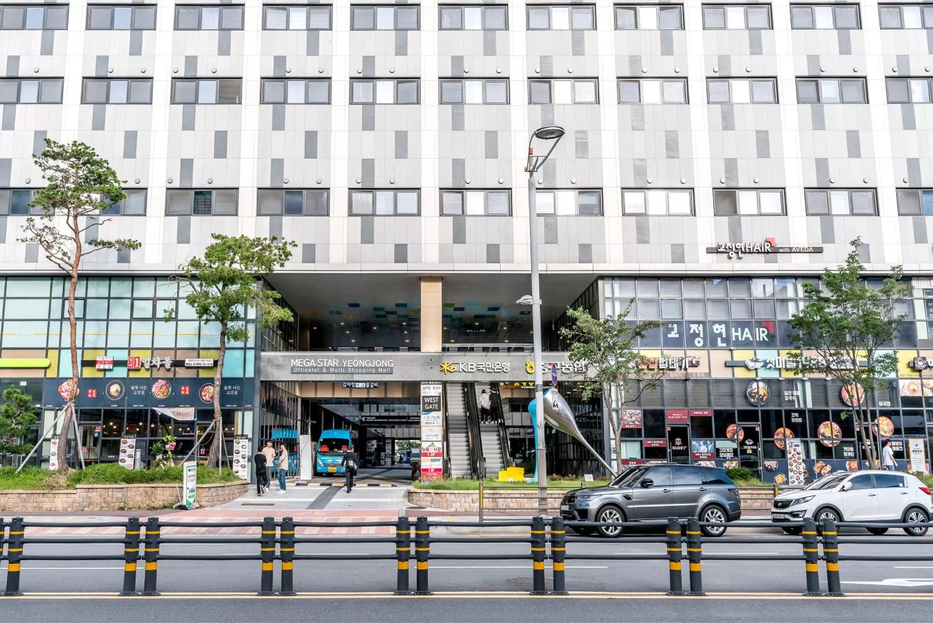 Property Building in Howard Johnson by Wyndham Incheon Airport