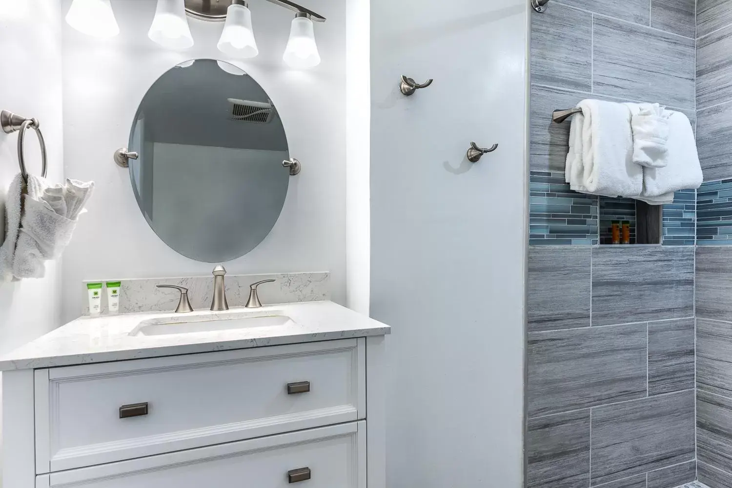 Bathroom in Rock Reef Resort