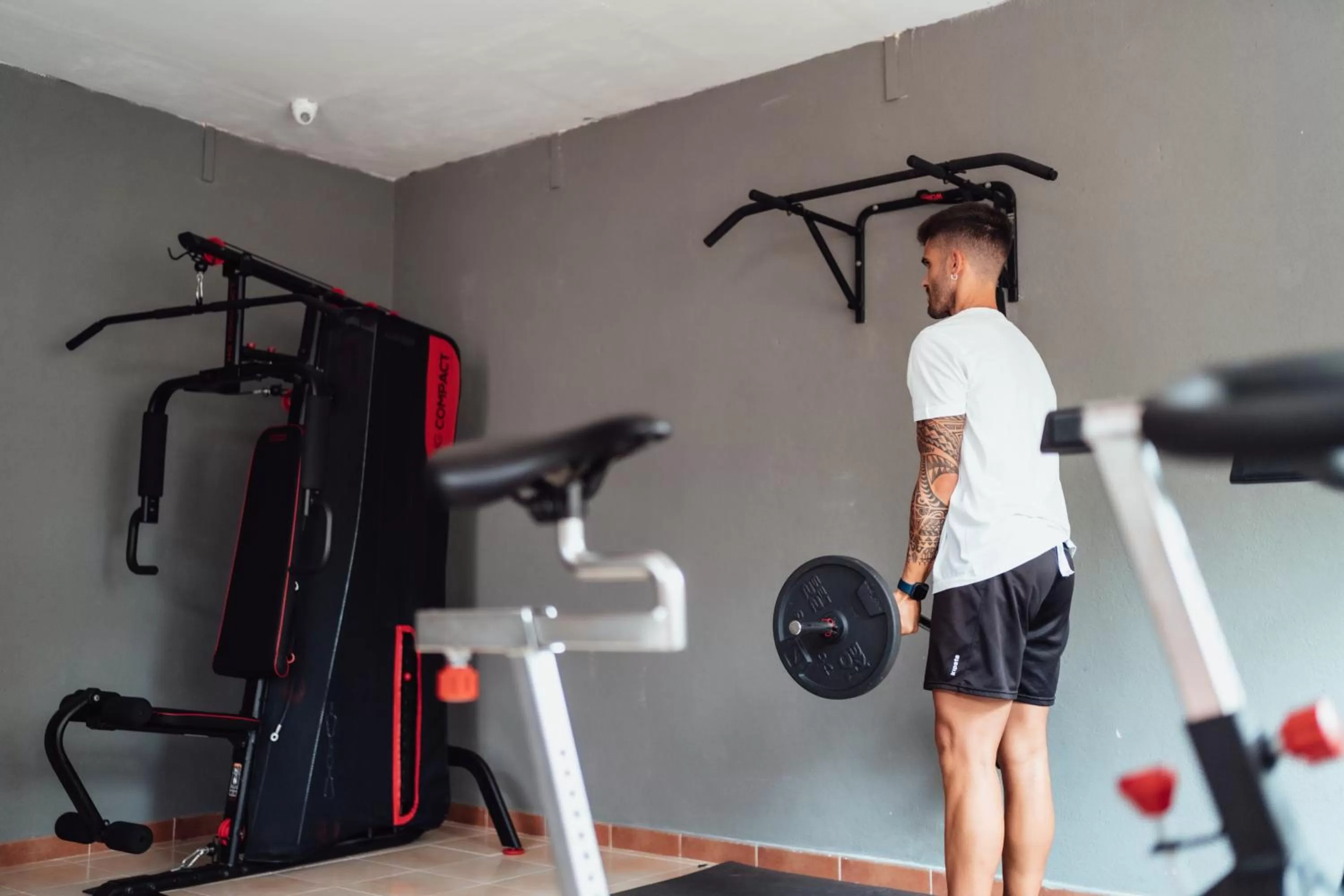 Fitness centre/facilities in Apartamentos Royal Life