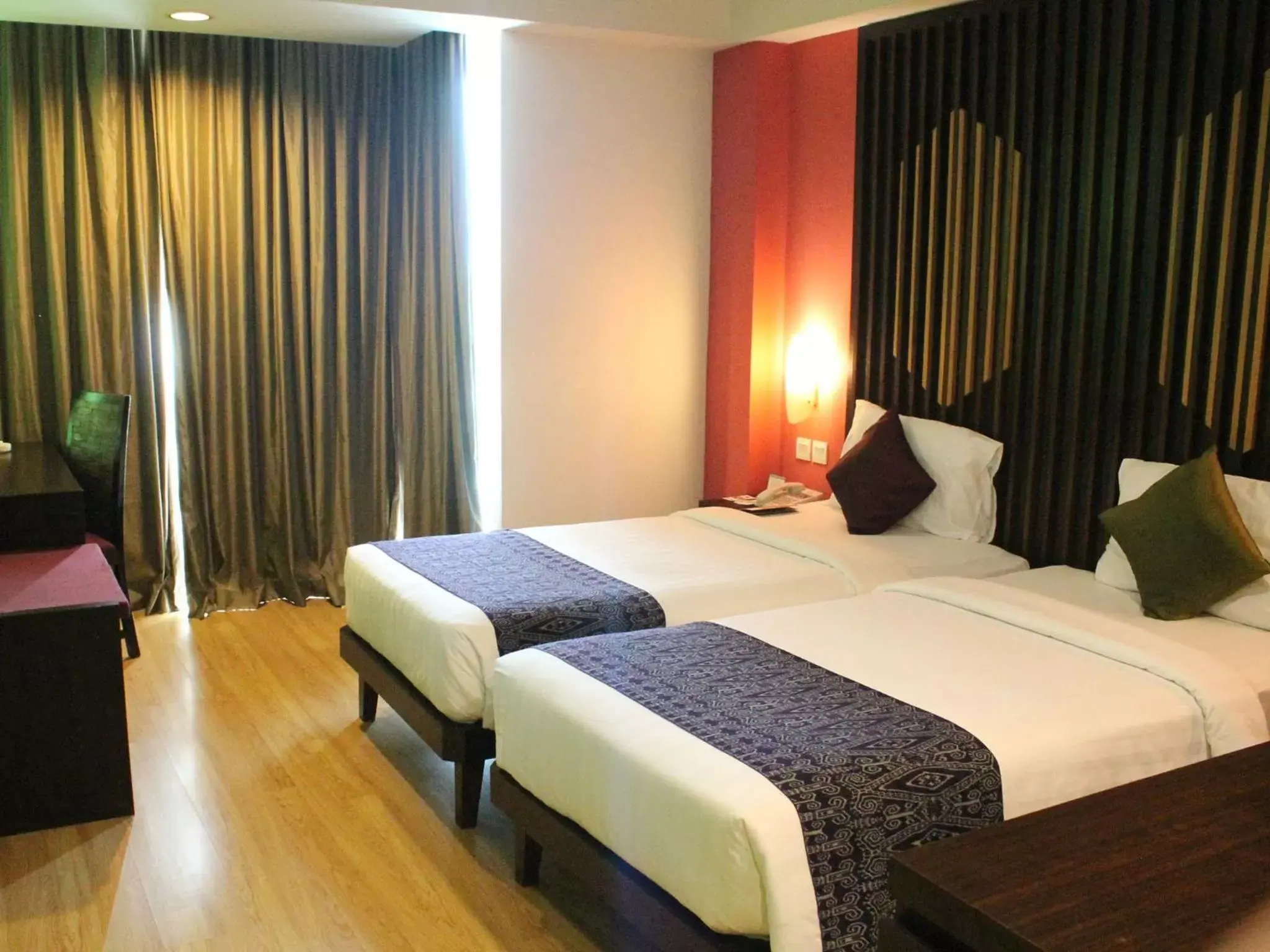 Bed in Mercure Pontianak City Center