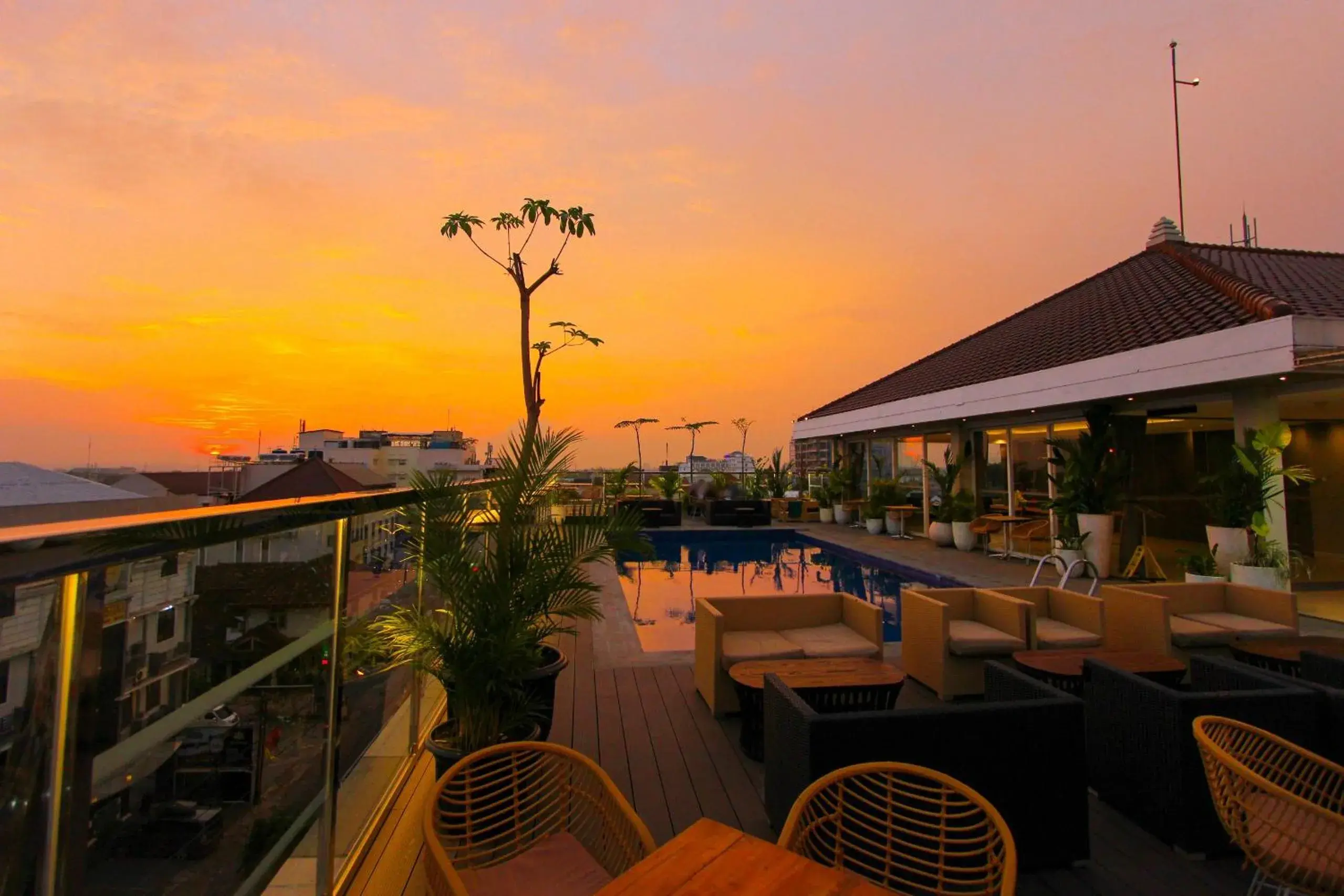 Swimming pool, Sunrise/Sunset in HOTEL FORTUNAGRANDE MALIOBORO formerly Hotel Dafam Fortuna