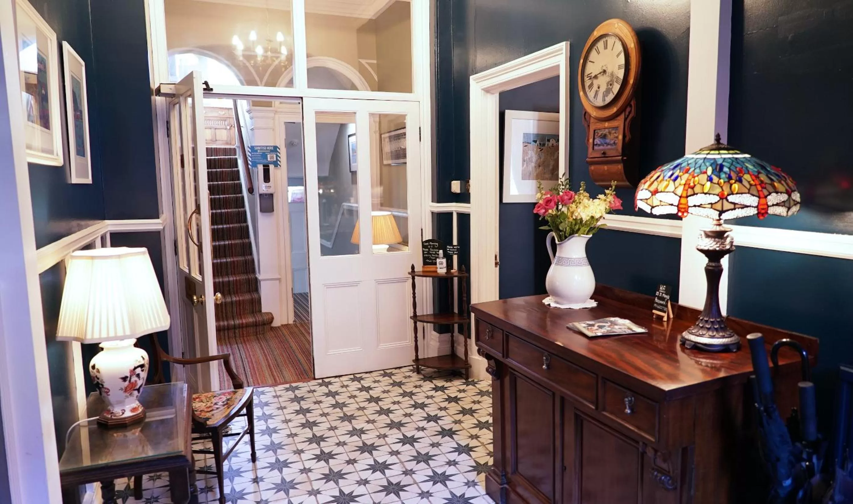 Lobby or reception in 23 St Mary's