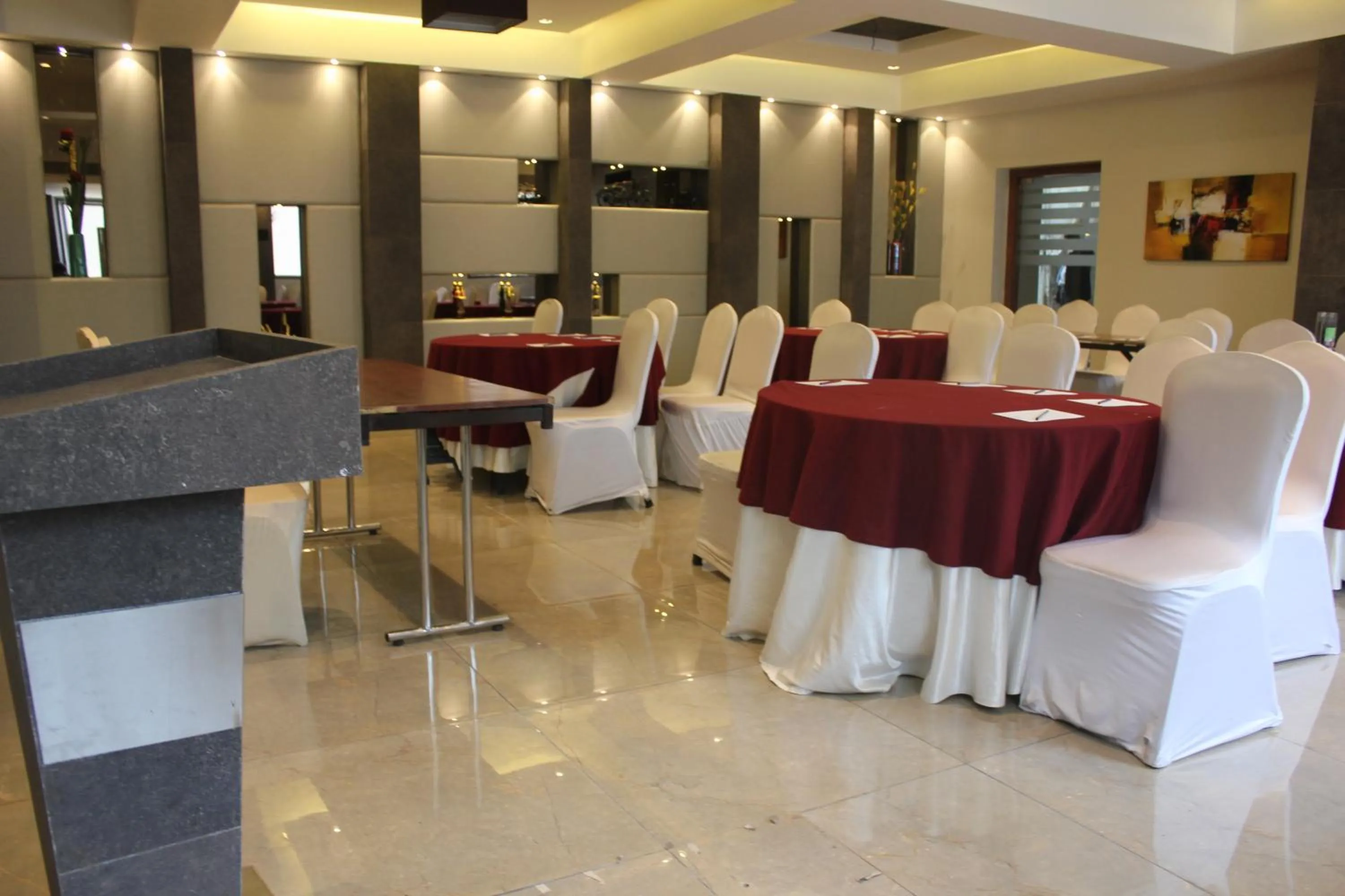 Banquet/Function facilities in The Fern Residency, Vadodara