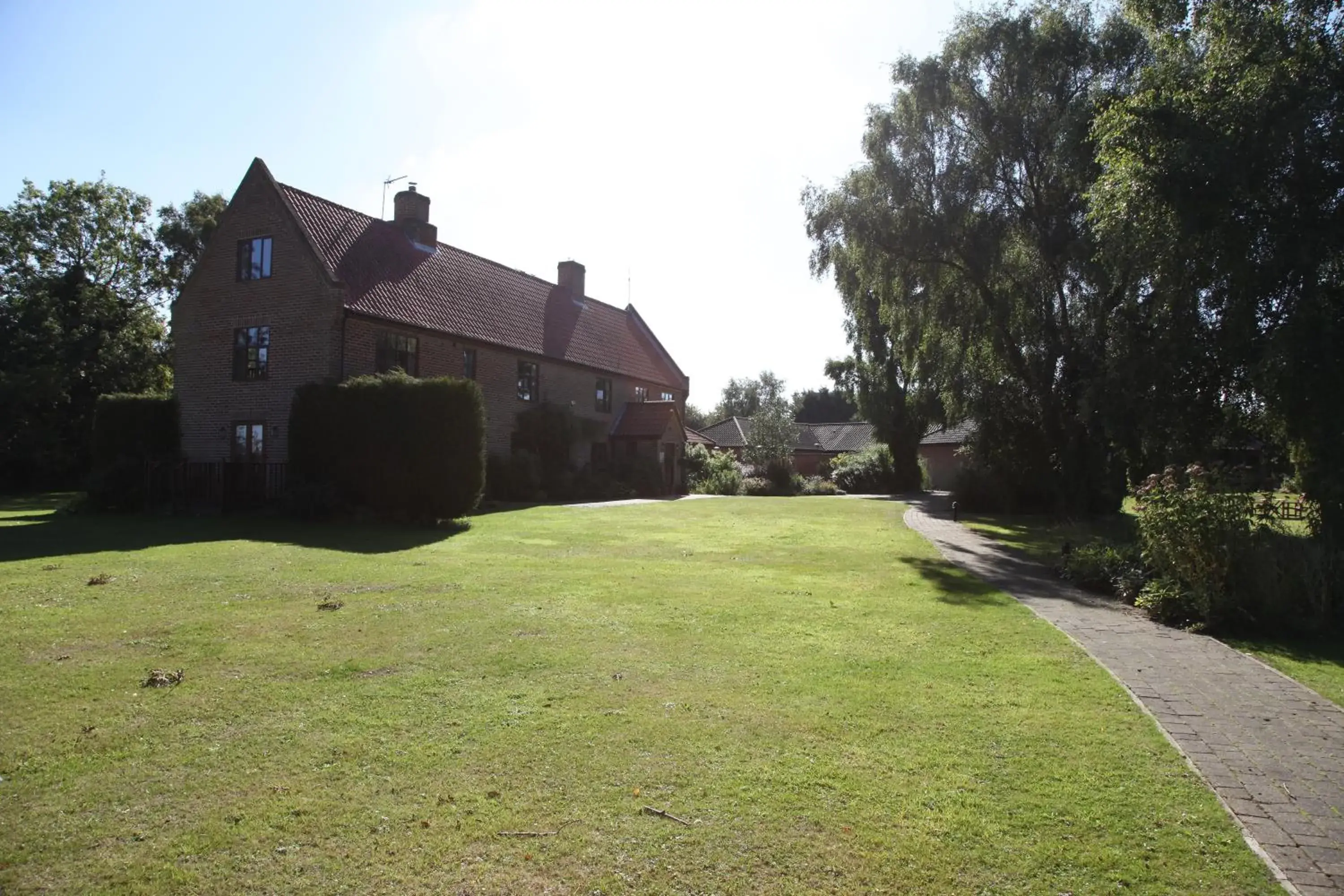 Property Building in Ivy House Country Hotel