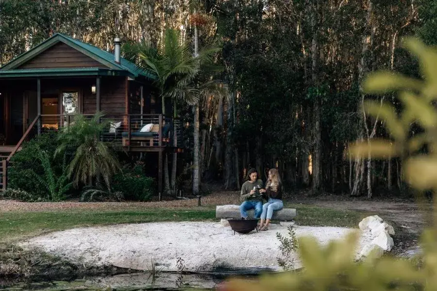 Lake Weyba Cottages Noosa