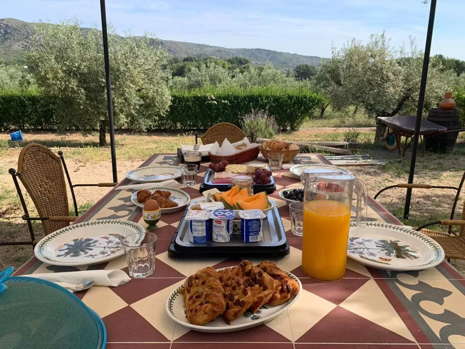 Breakfast in Finca La Higuera - Boutique B&B