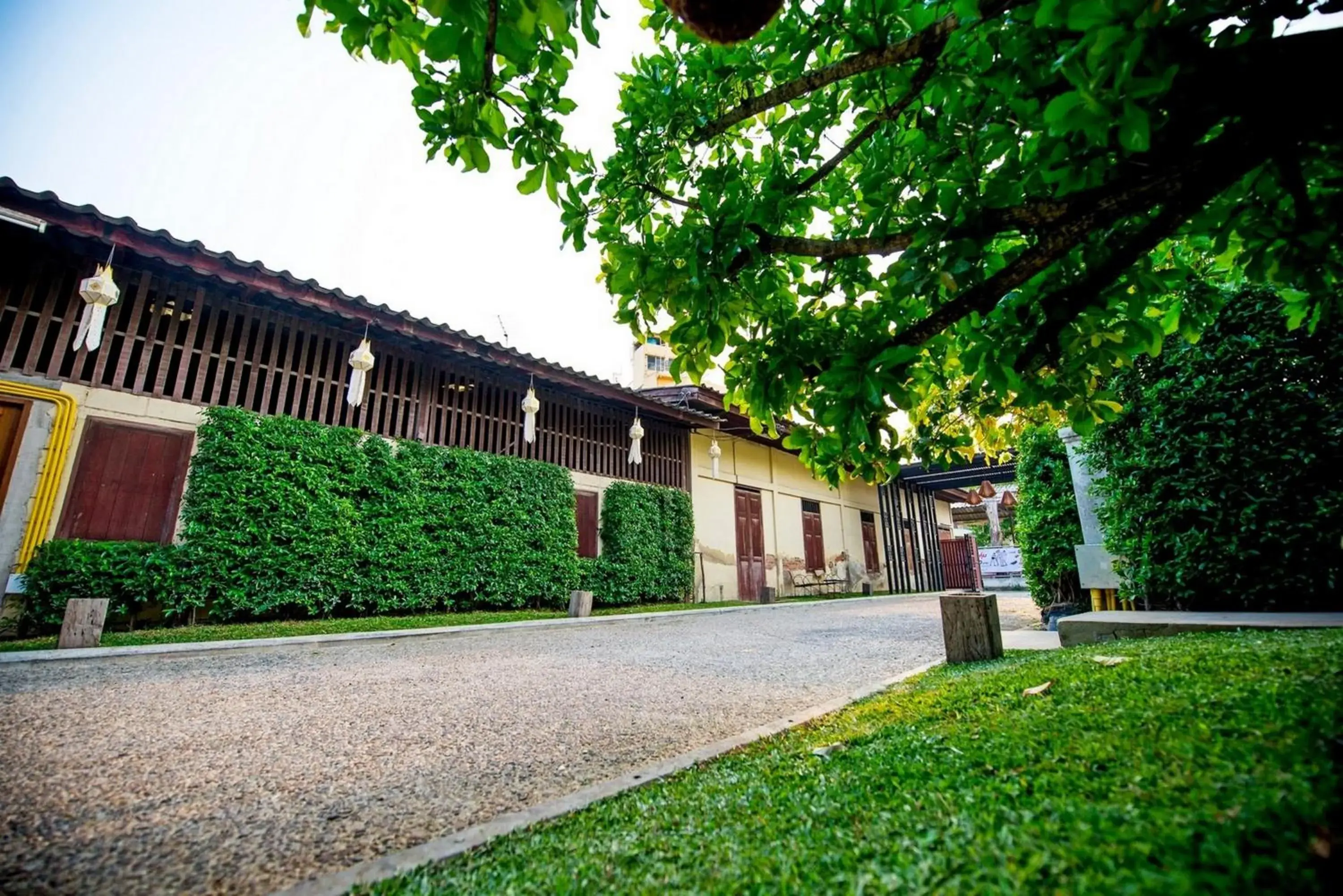 Facade/entrance, Property Building in Chu Hotel