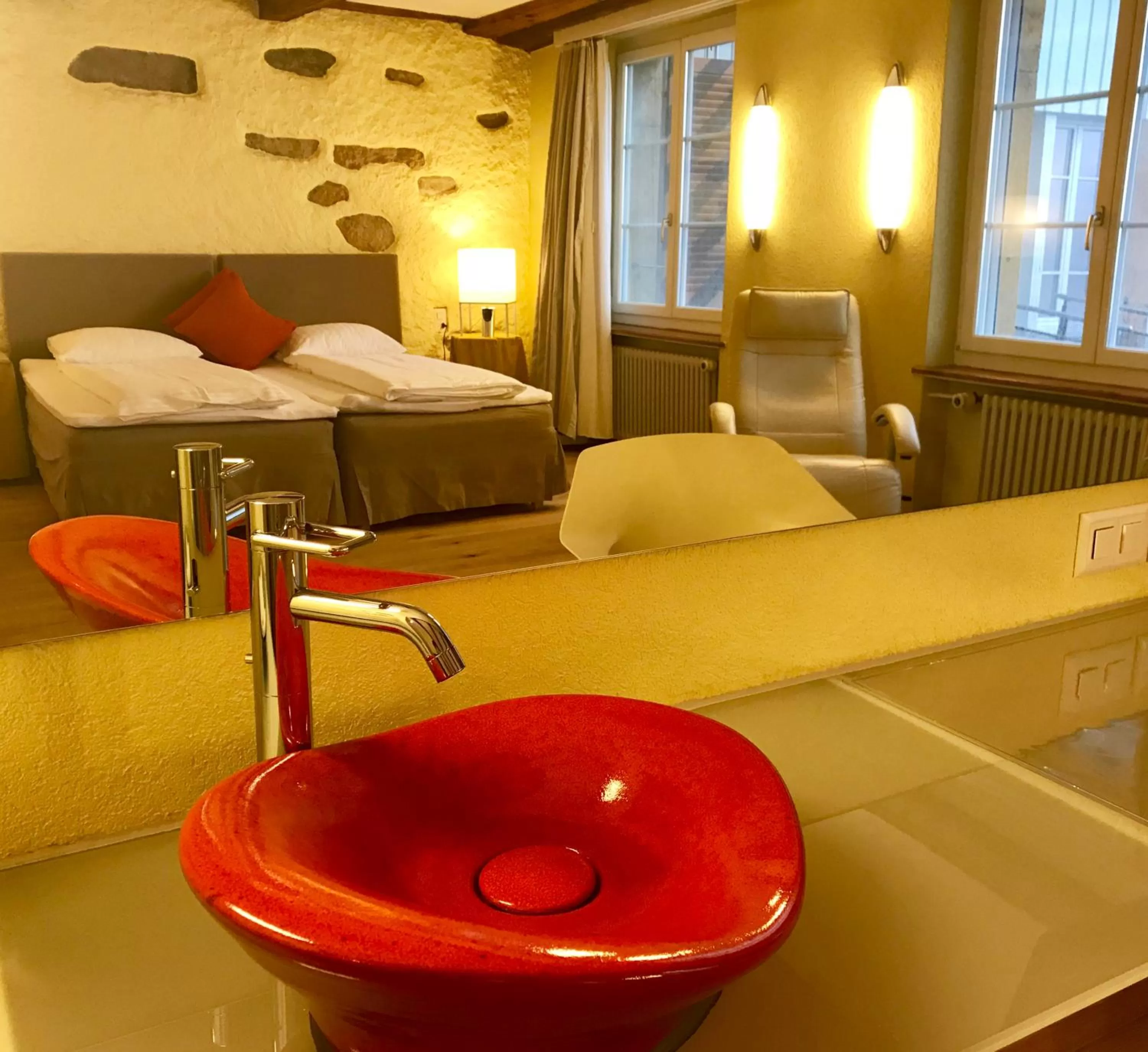 Photo of the whole room, Bed in Hotel Murtenhof & Krone