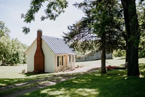 Property building in Mayhurst Estate