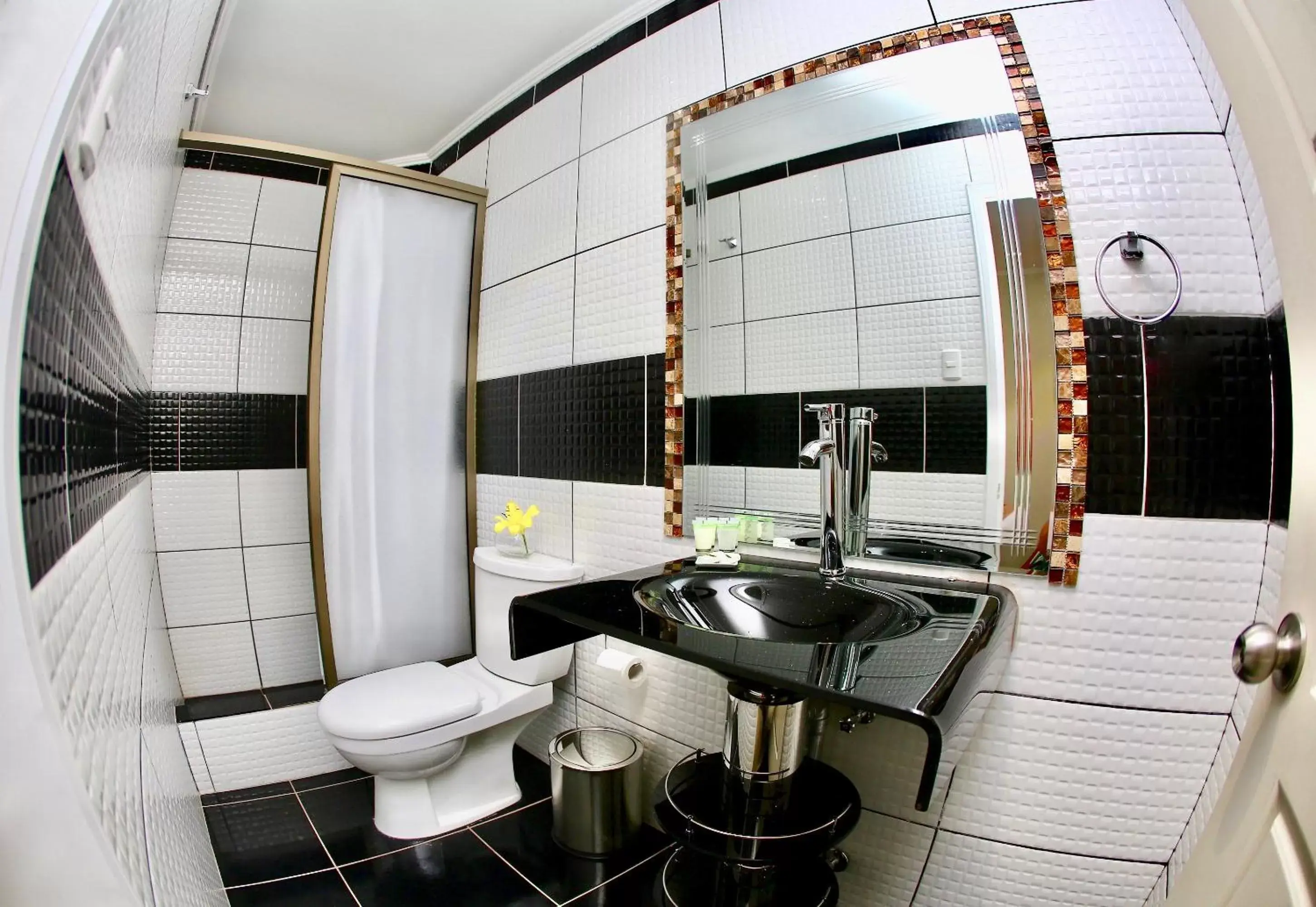 Double or Twin Room in Yakana Hotel Double or Twin Room in Yakana Hotel