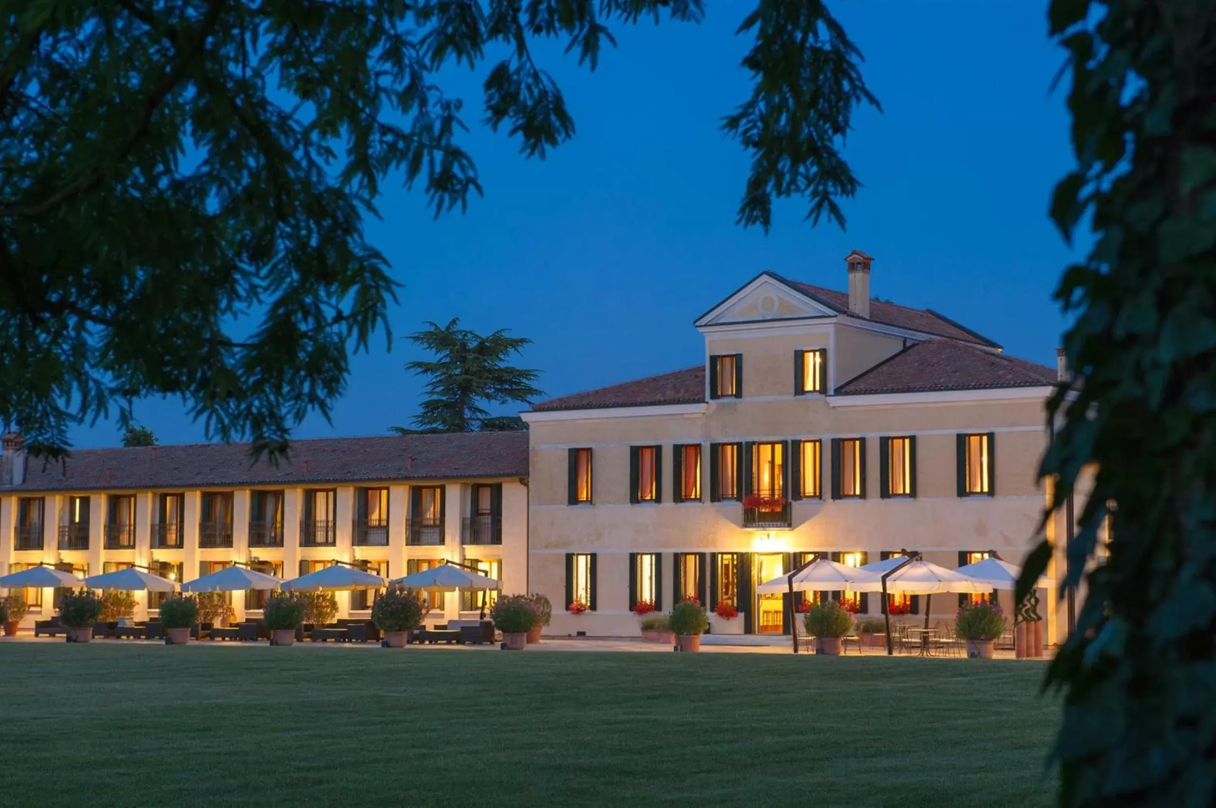 Facade/entrance, Garden in Relais Monaco Country Hotel & Spa