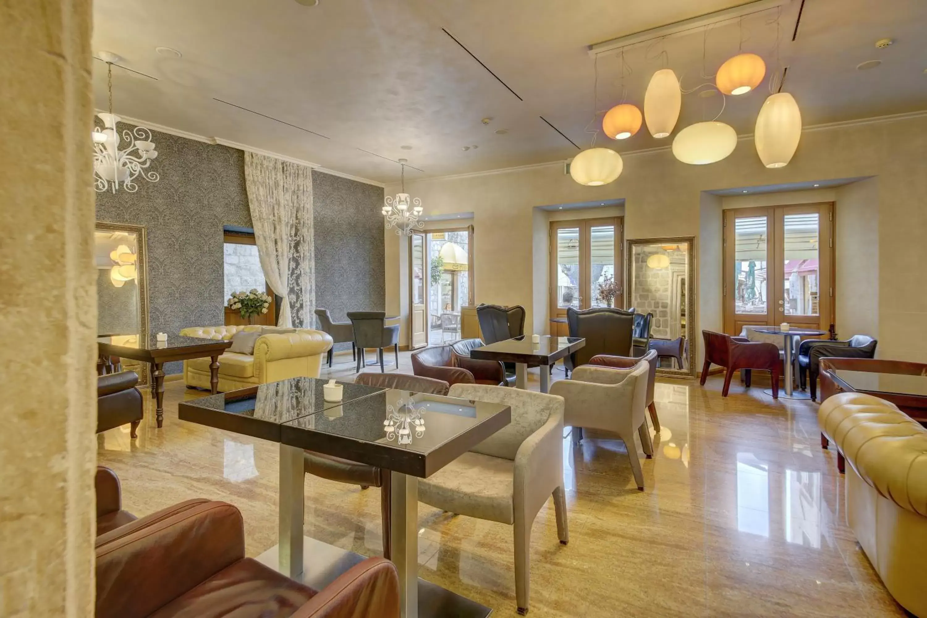 Restaurant/places to eat in Hotel Vardar Restaurant/places to eat in Hotel Vardar