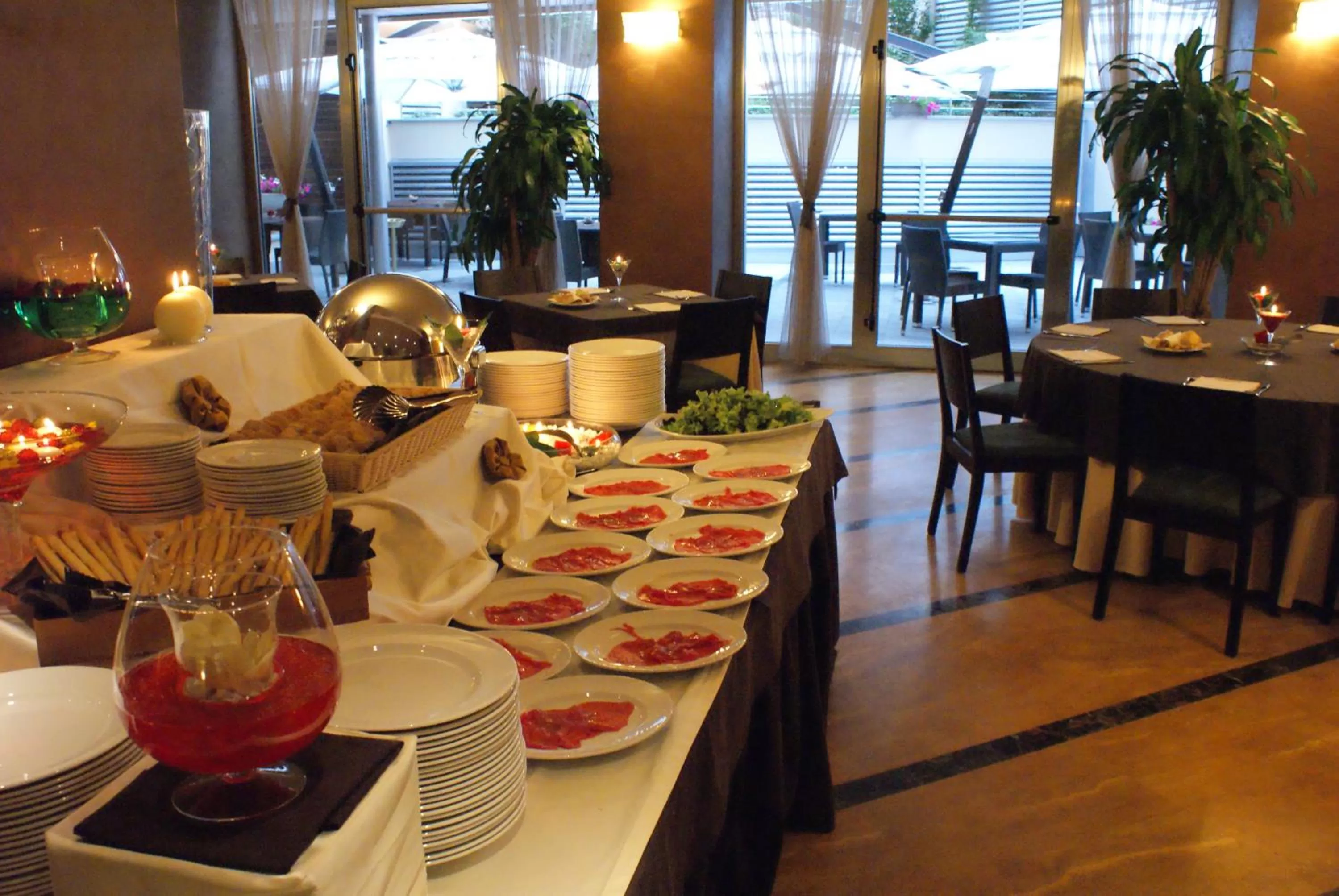 Restaurant/places to eat in Hotel Calissano