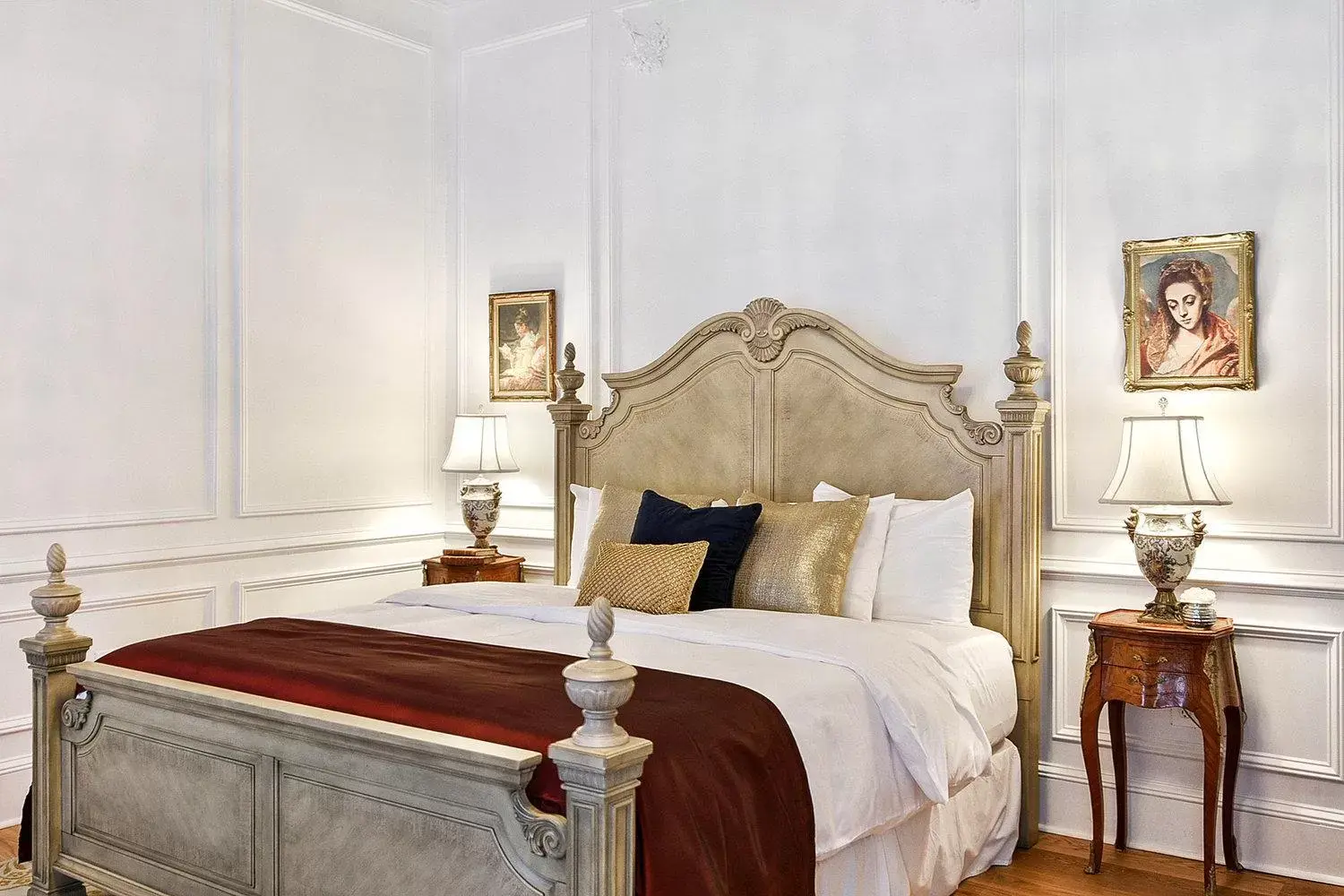 Bed in French Quarter Mansion