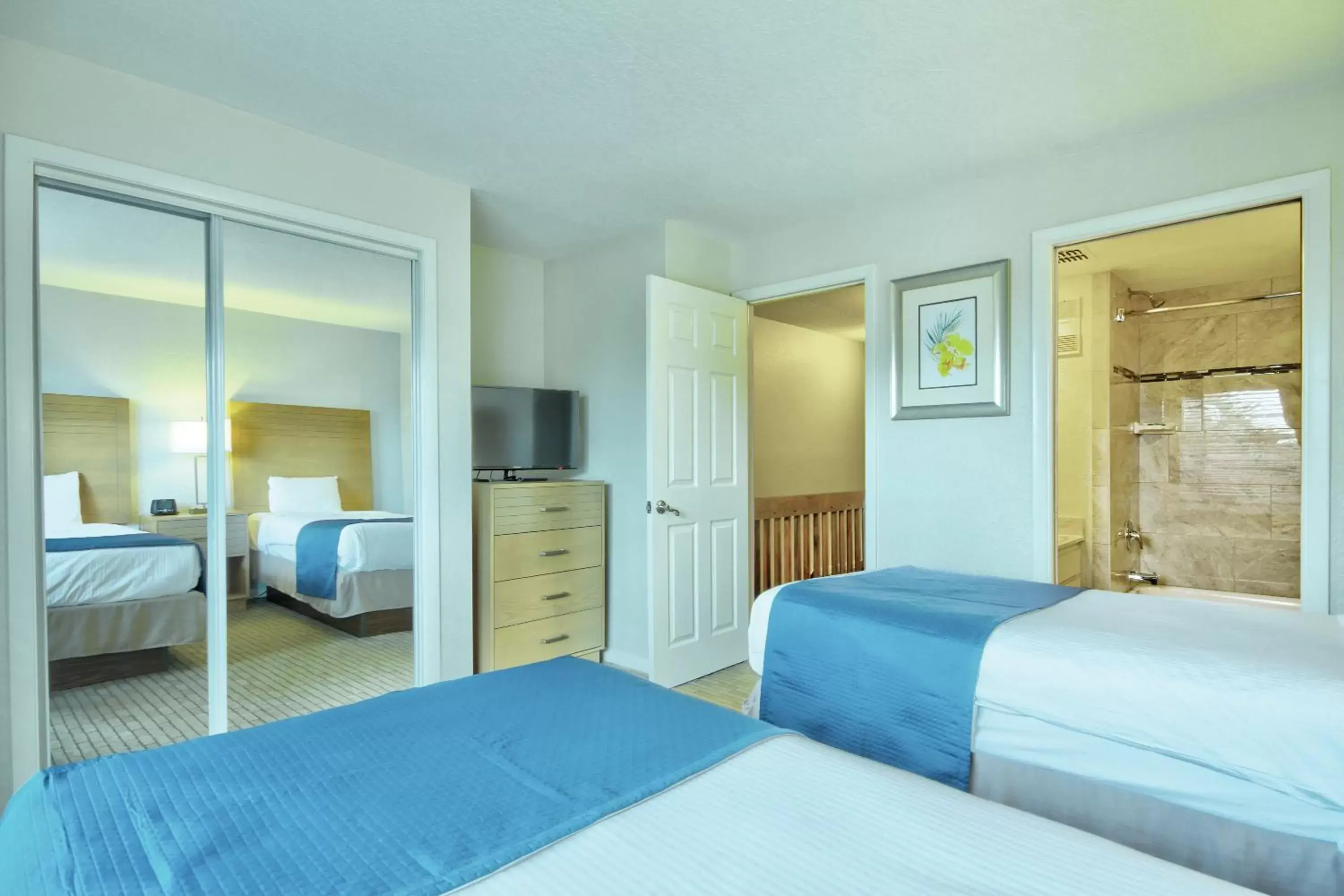 Bedroom, Bed in Club Wyndham Orlando International